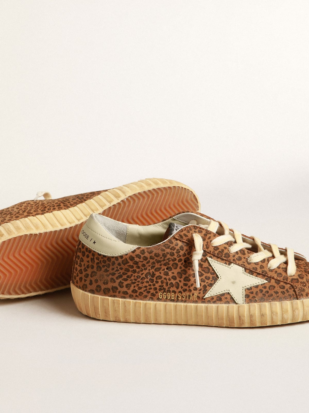 Super-Star in suede with leopard print and cream leather star - 4