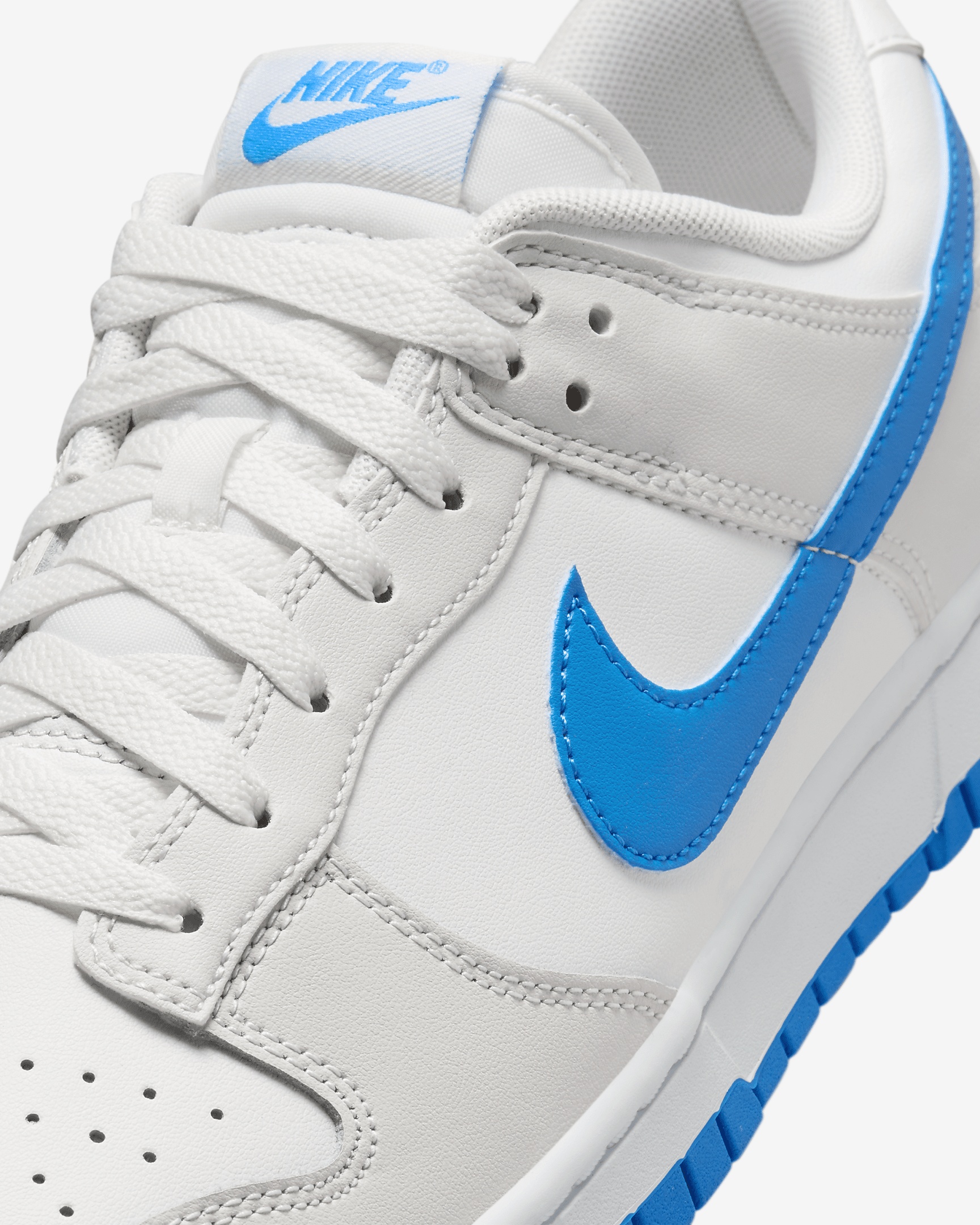 Nike Men's Dunk Low Retro Shoes - 7