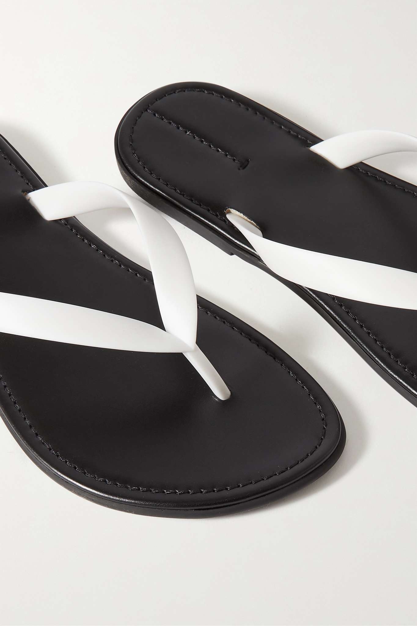 Beach rubber flip flops - 4