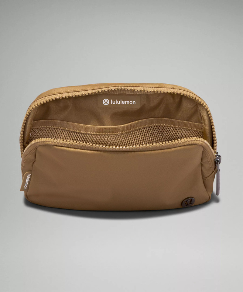 Everywhere Belt Bag 1L 5