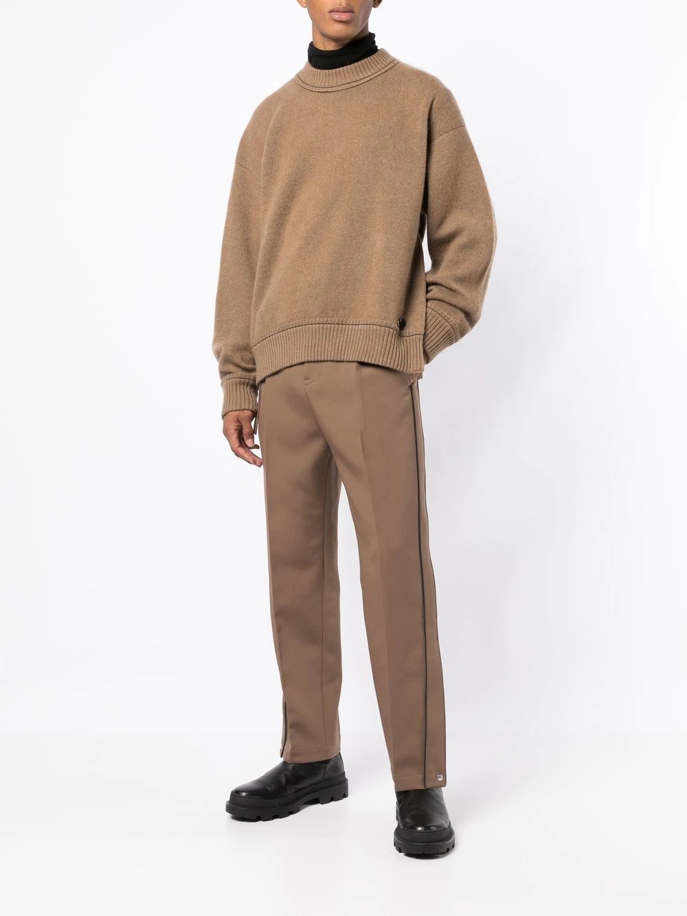 crew-neck logo-plaque jumper - 2