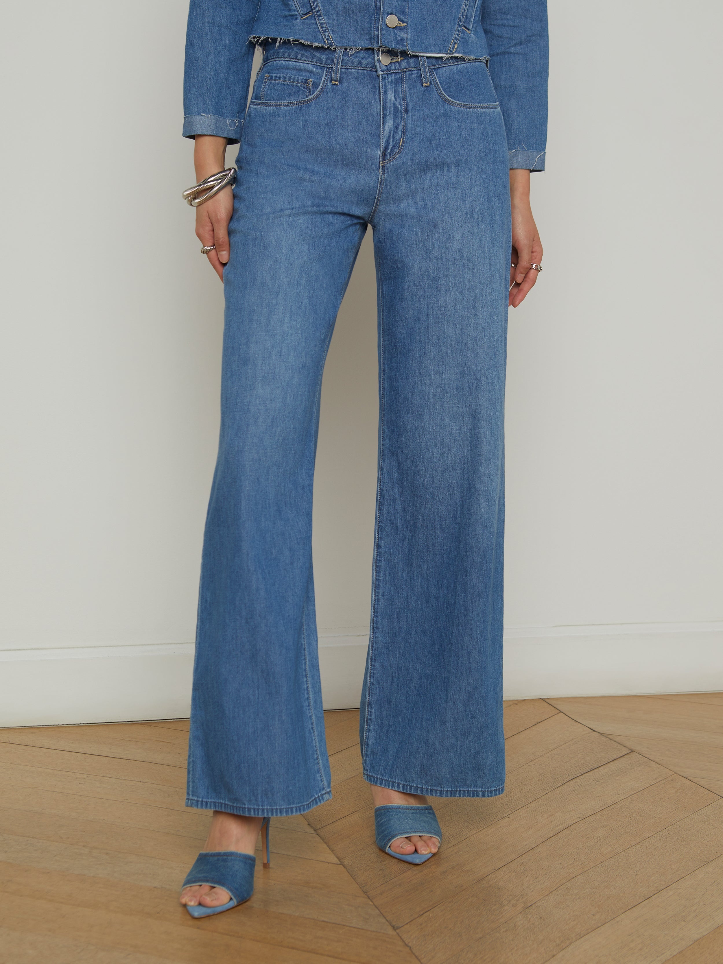 Alicent Wide-Leg Jean - 3