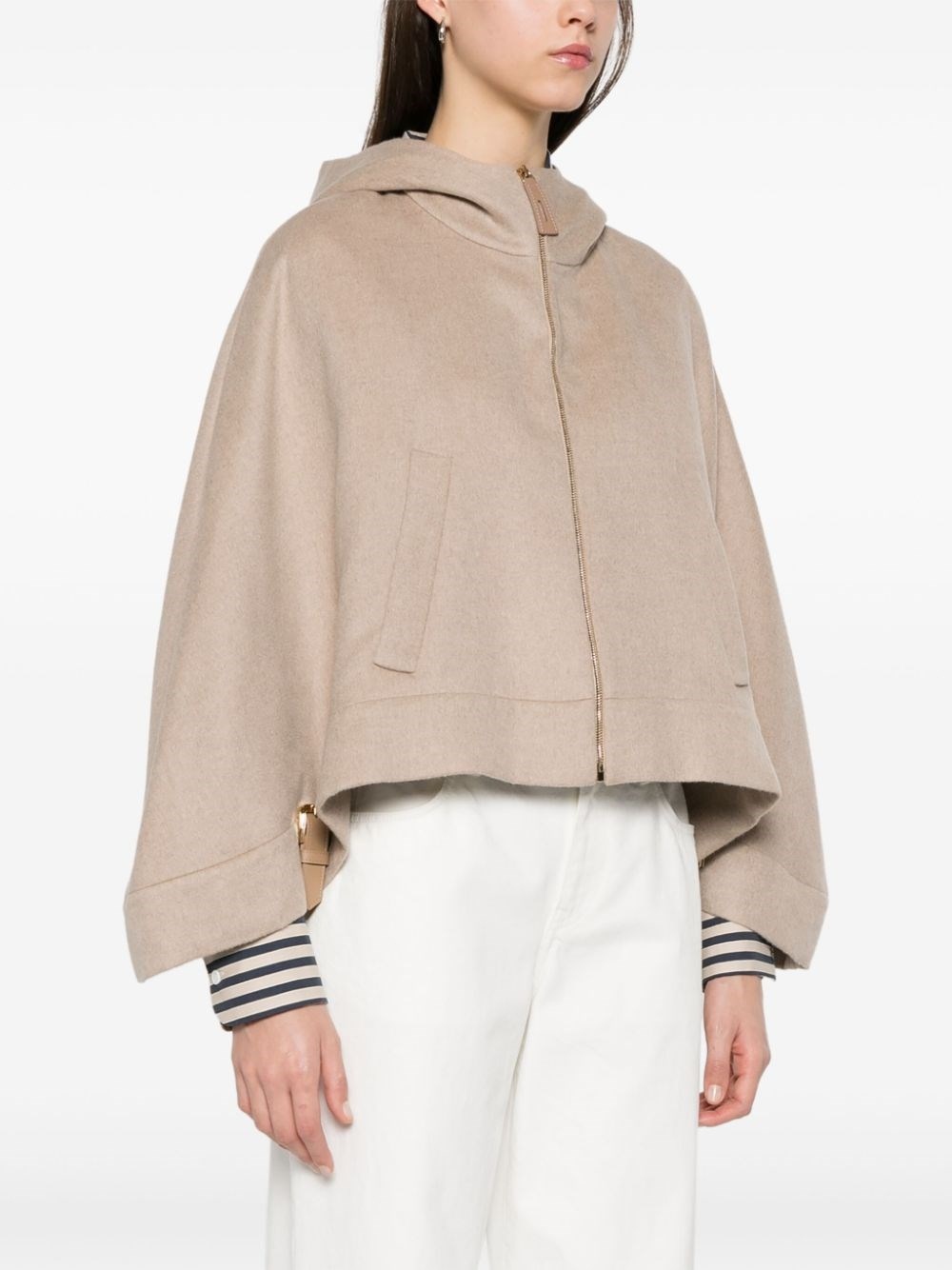 Wool hooded cape - 2