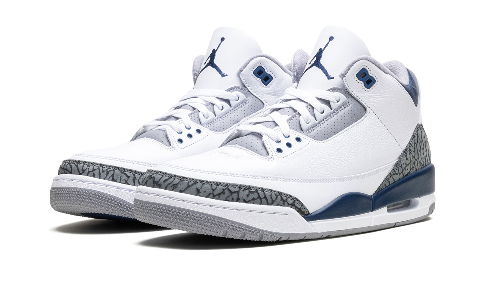 Air Jordan 3 "Midnight Navy" - 2