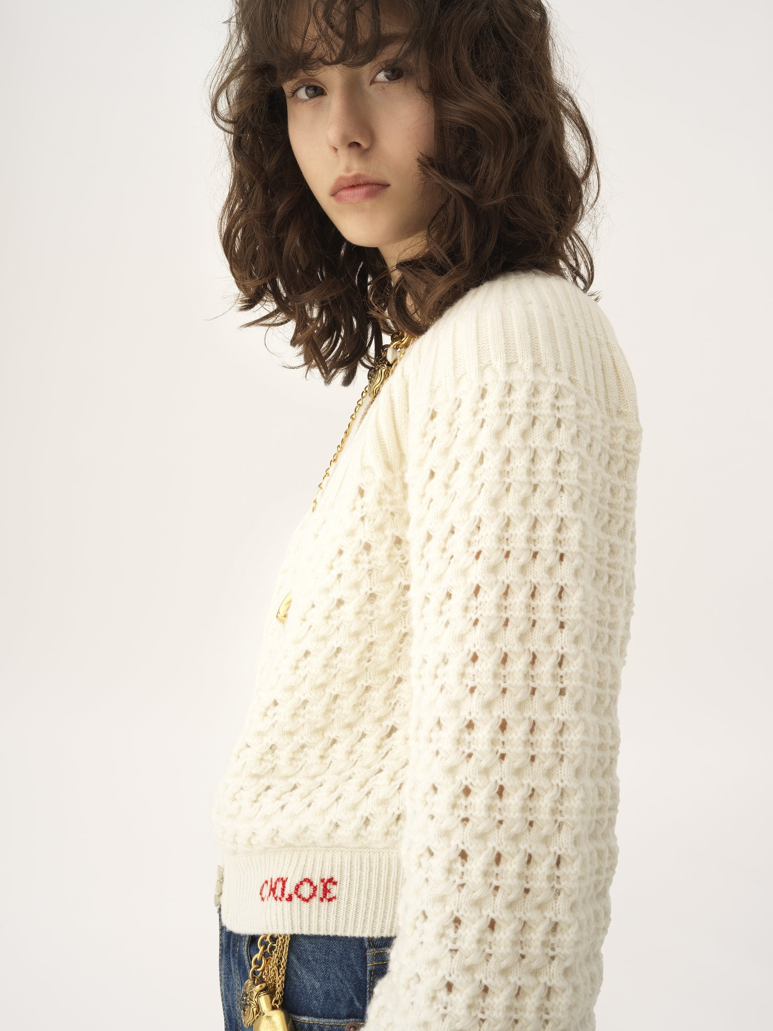 ROUND-NECK CARDIGAN IN A WOOL & CASHMERE KNIT - 7