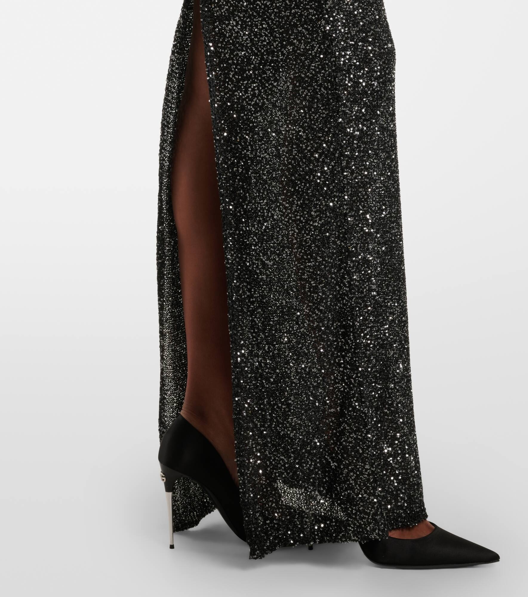 Sequined open-back gown - 5
