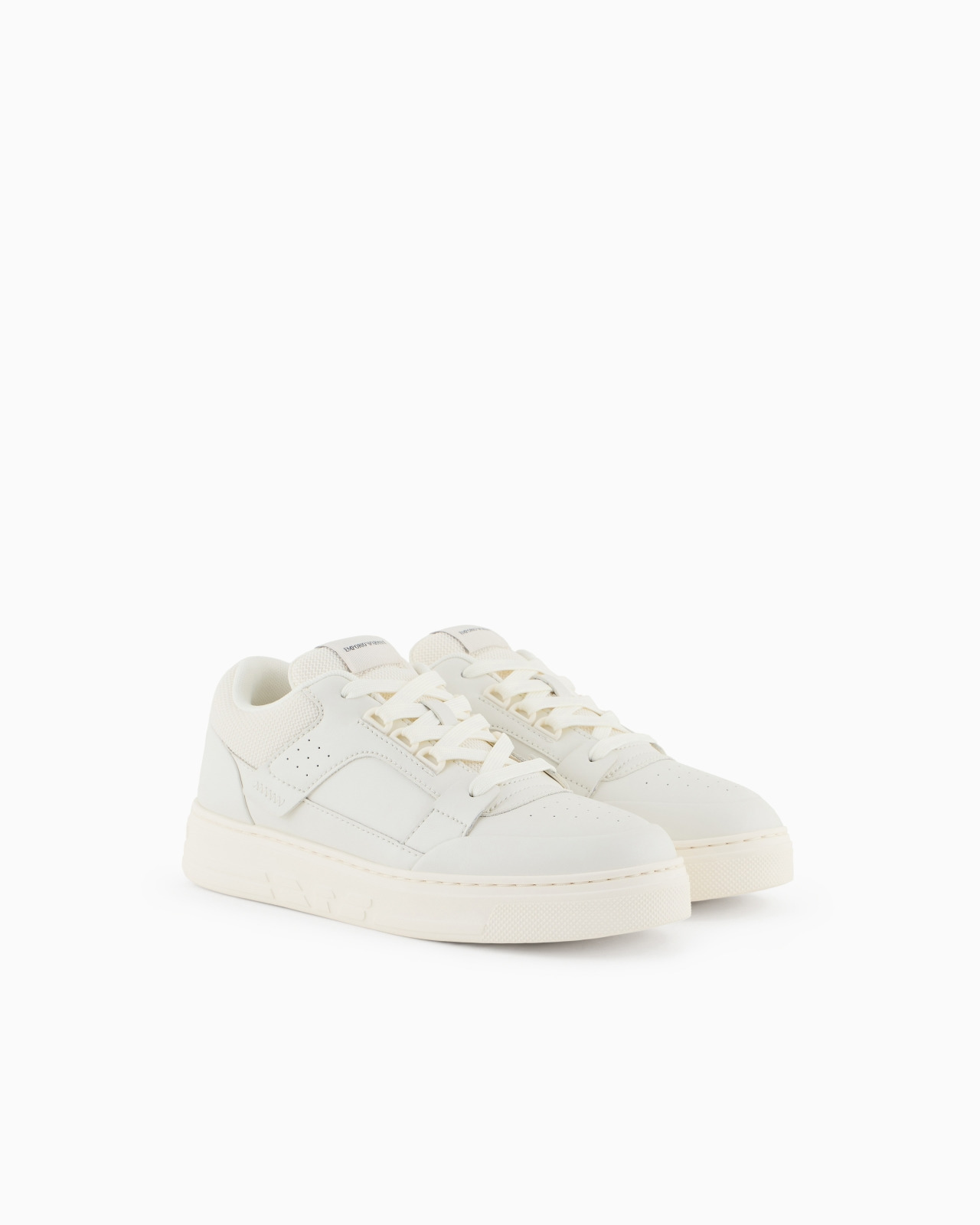 LEATHER AND MESH SNEAKERS WITH CONTRASTING DETAILS - 2