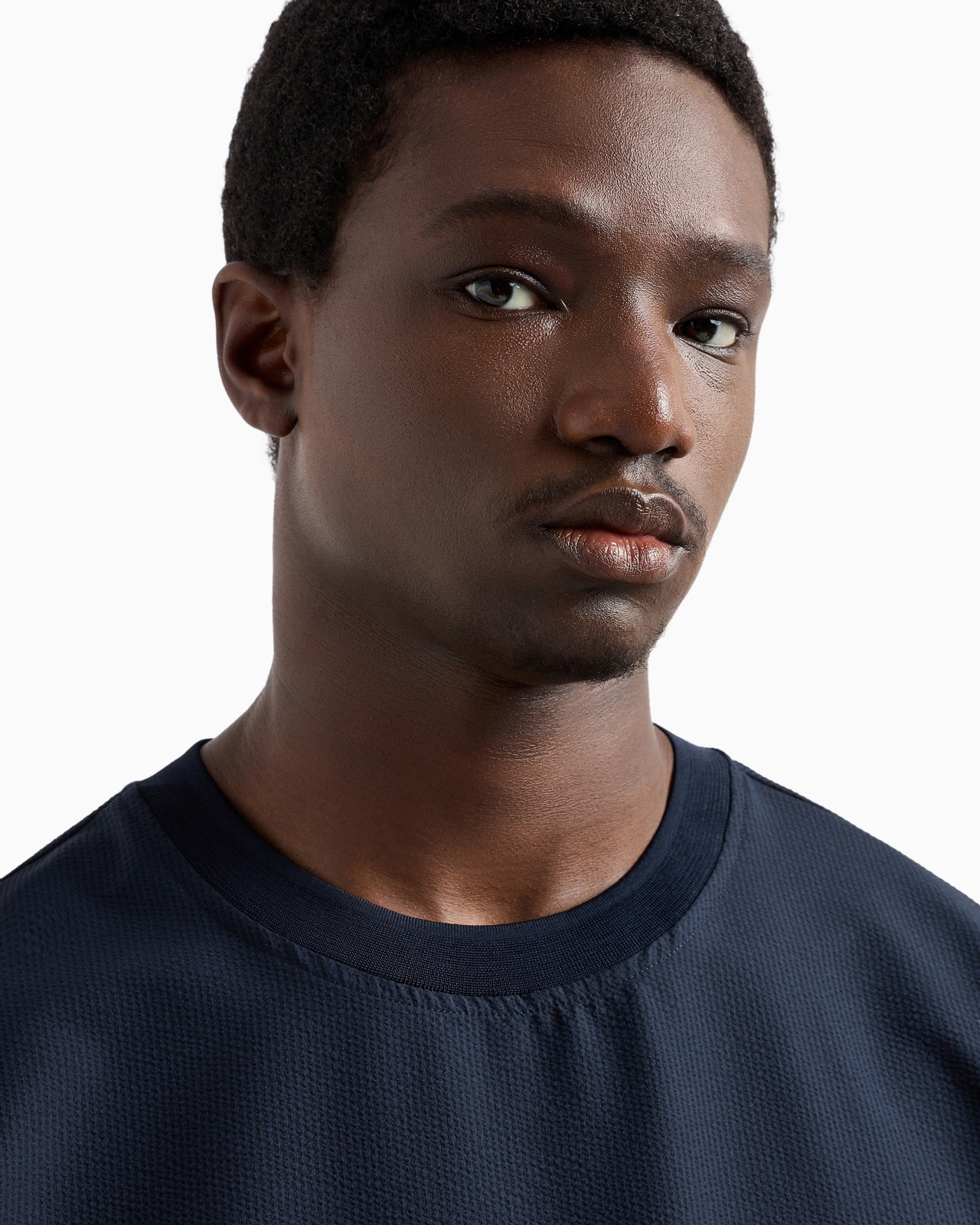 Super-lightweight technical-seersucker T-shirt - 5