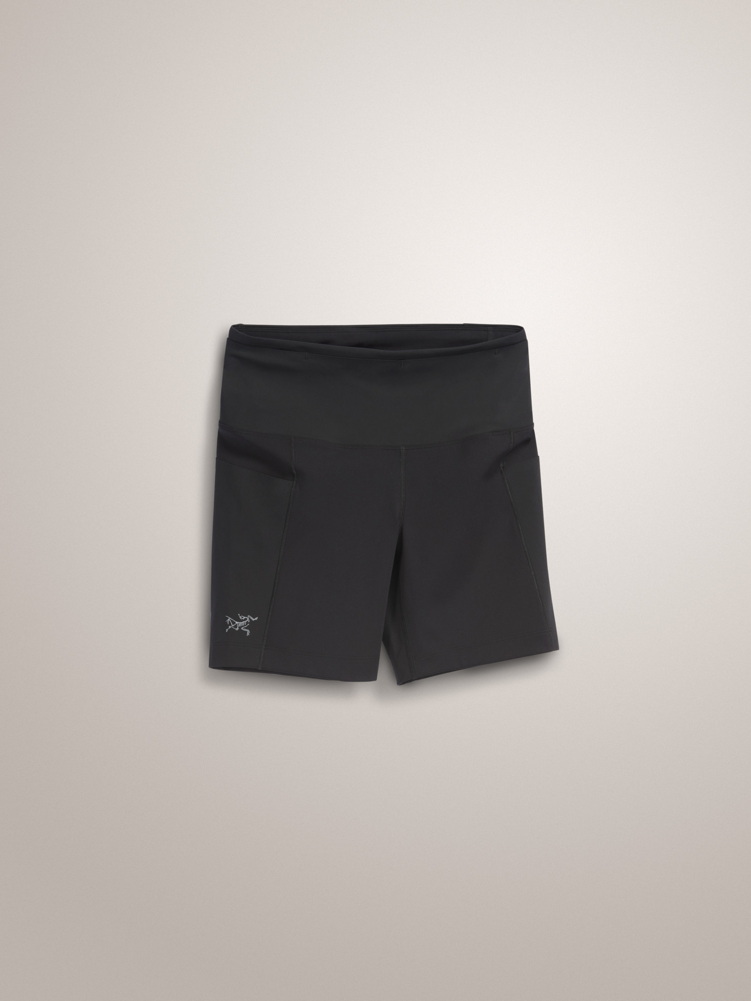 Essent High-Rise Utility Short 6" - 8