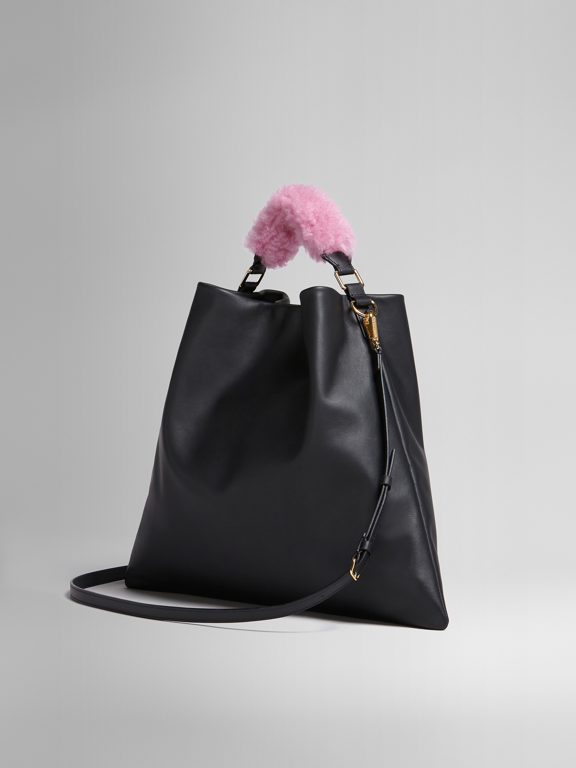 VENICE MEDIUM BAG IN BLACK LEATHER - 3