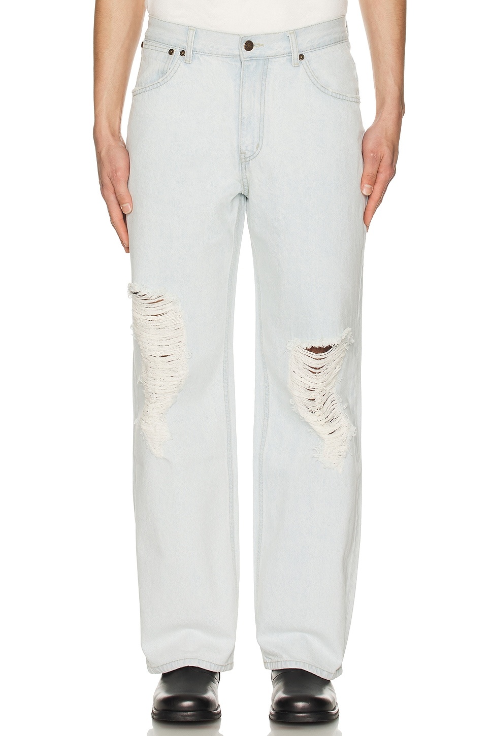 Relaxed Destroyed Jeans - 3