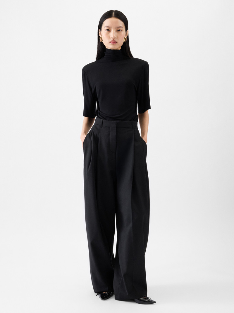 JACQUEMUS The Man's pants outlook