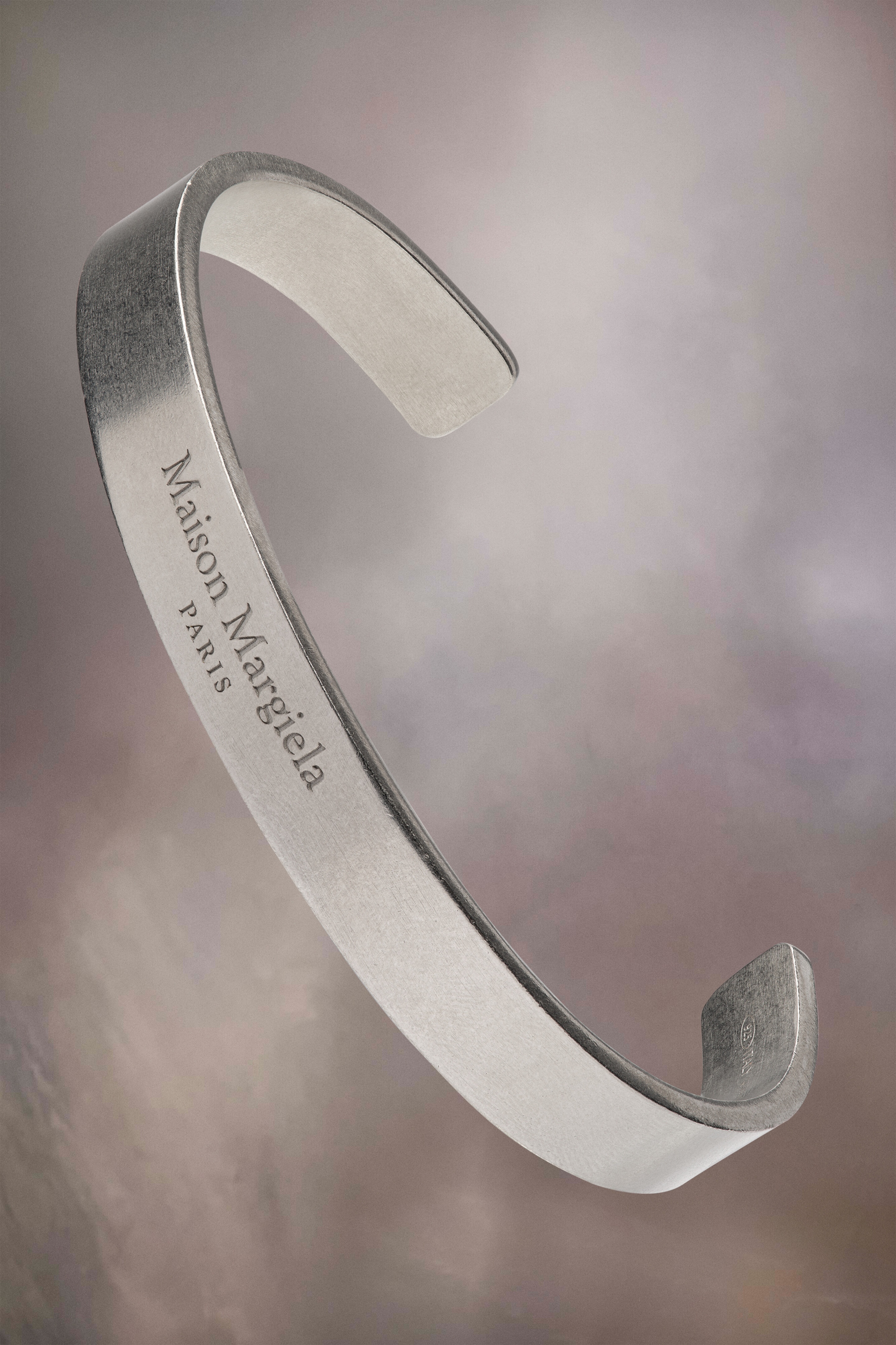 Logo cuff - 1