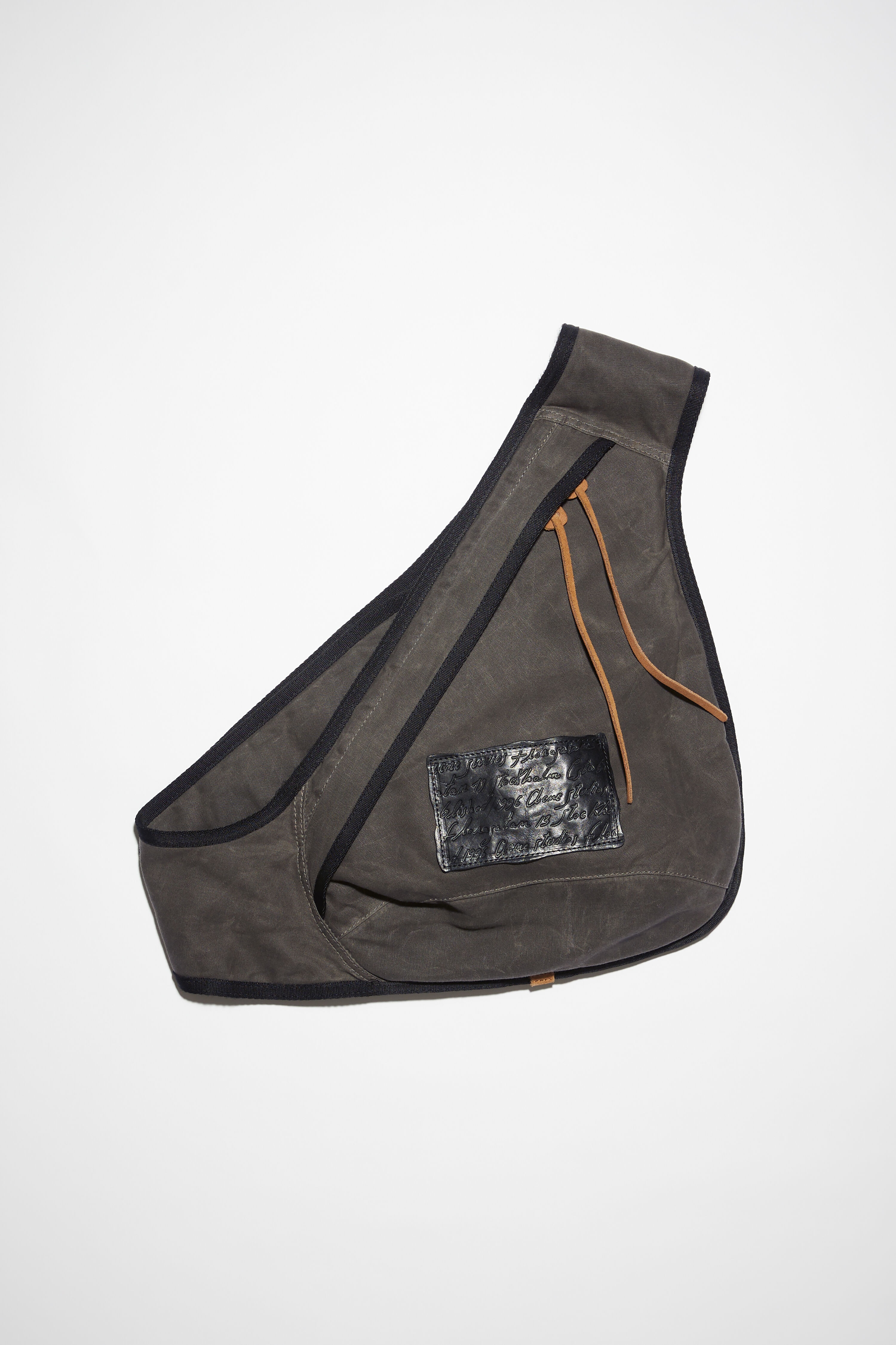 Sling backpack - Grey/black - 1