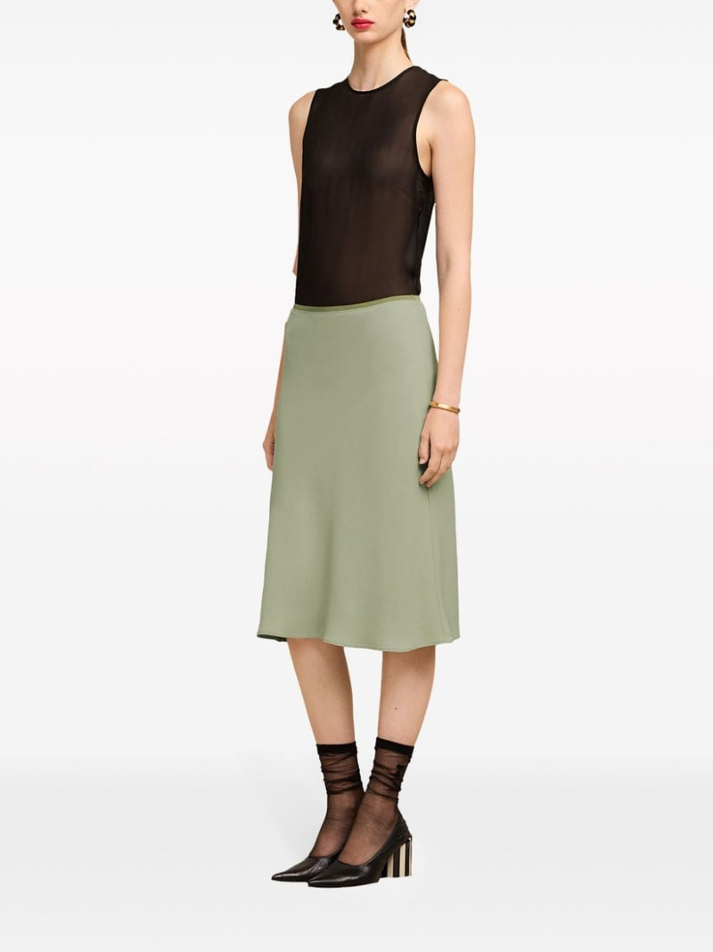 ELASTICATED WAIST와 MIDI SKIRT 3