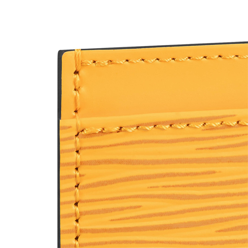 Louis Vuitton Card Holder outlook
