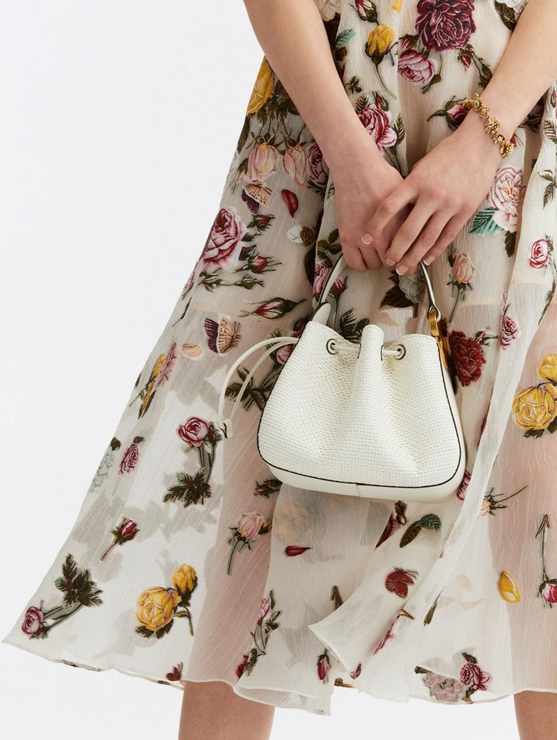 Oscar de la Renta O HANDLE RAFFIA BAG outlook