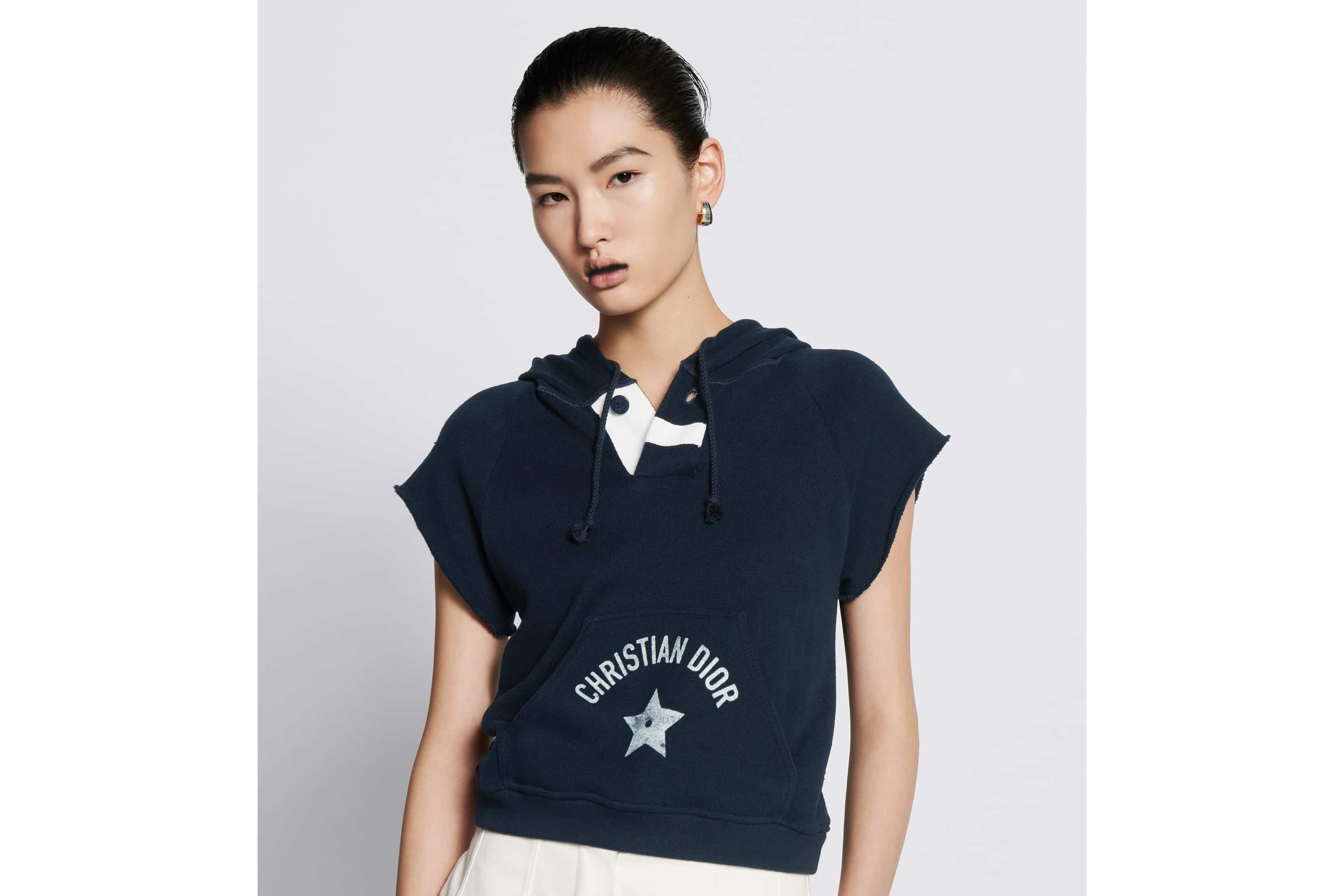 Short-Sleeved Hooded Sweatshirt - 2