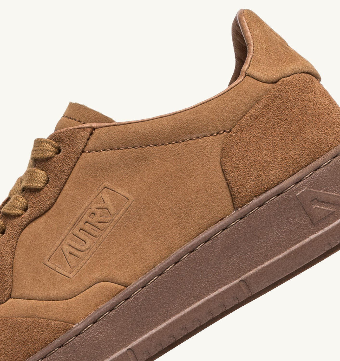 MEDALIST LOW SNEAKERS IN BROWN SUGAR NUBUCK LEATHER AND SUEDE - 7