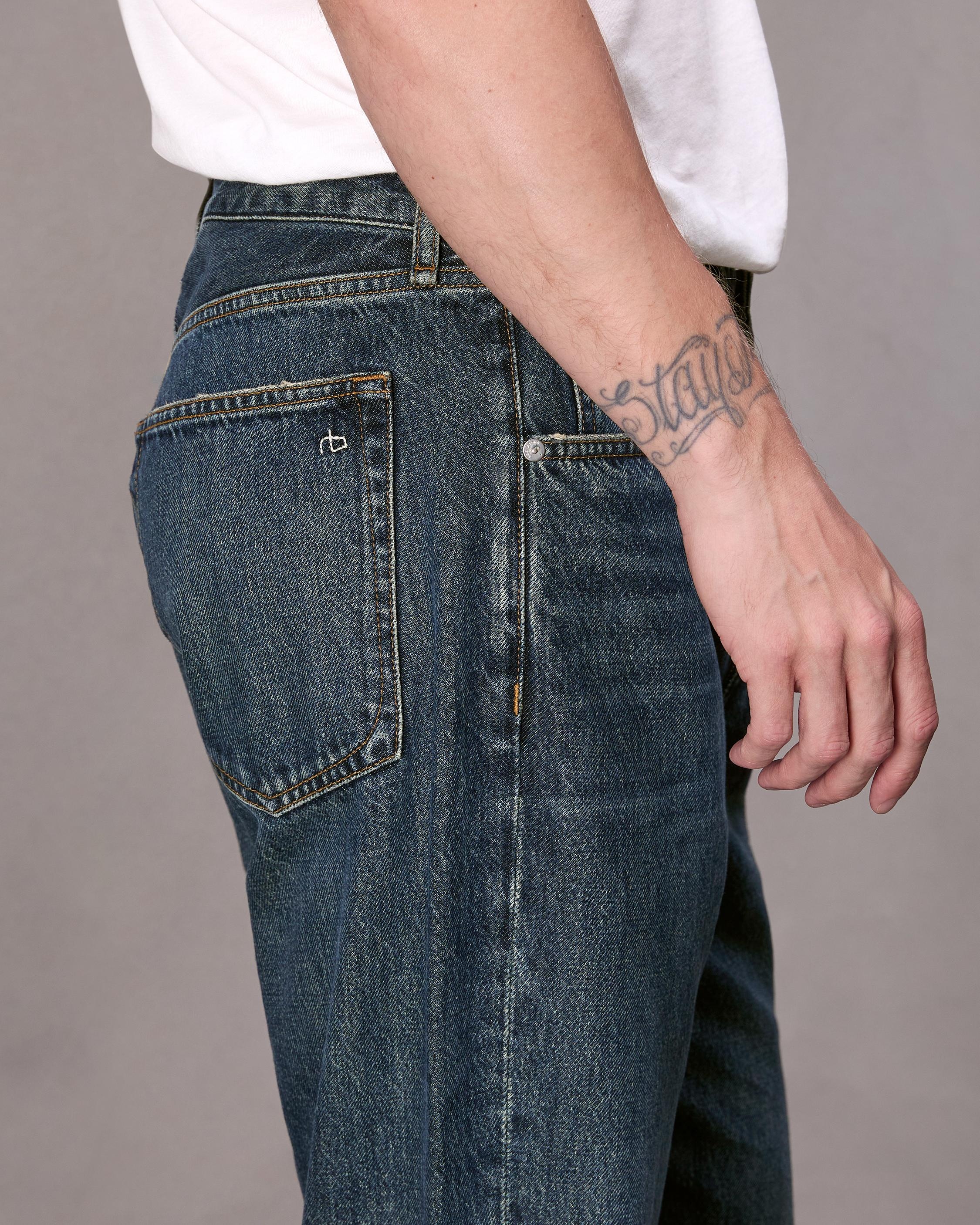 Fit 4 Straight Fit Jean
Lightweight Rigid Denim - 6