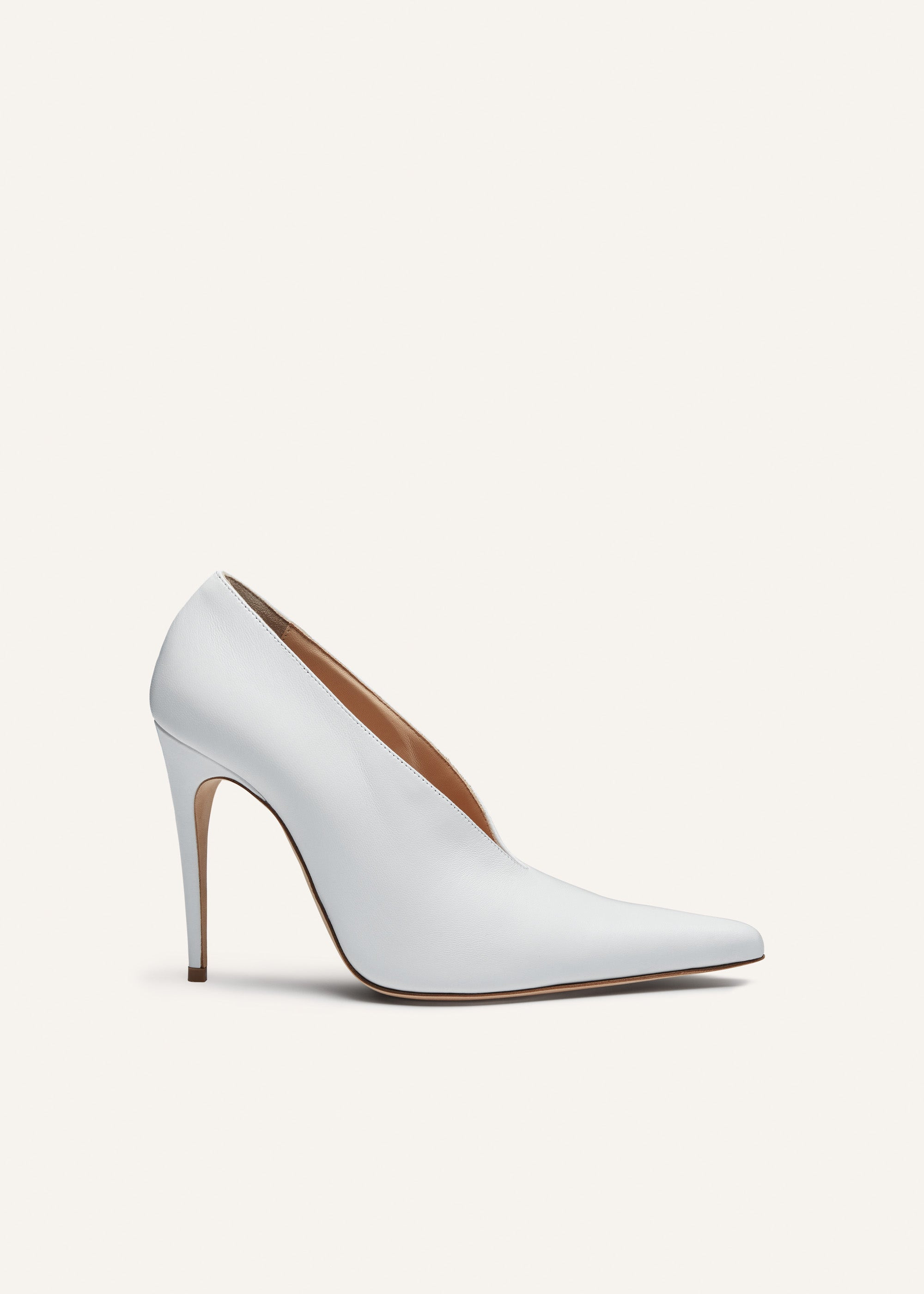 Pointed pumps in white leather - 1