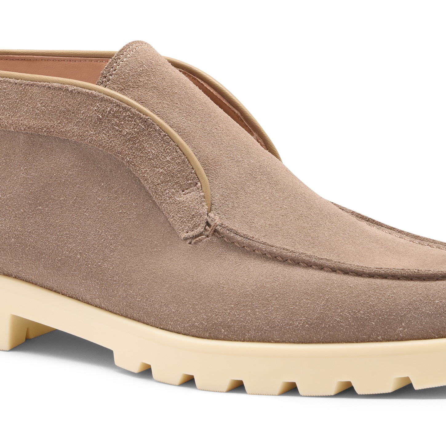 Women's taupe suede desert boot - 6