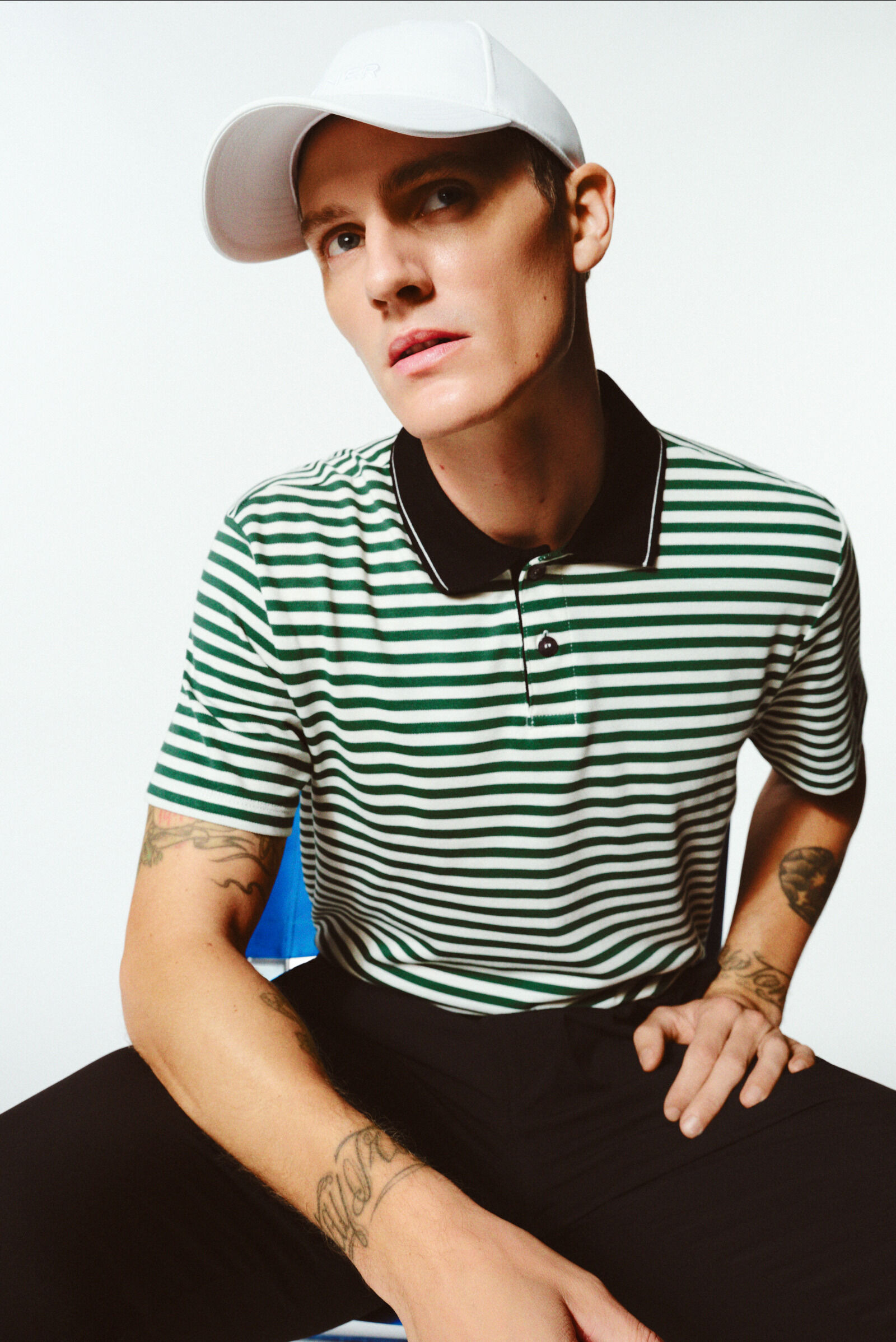 Andy functional short-sleeved top in Dark green/white - 5