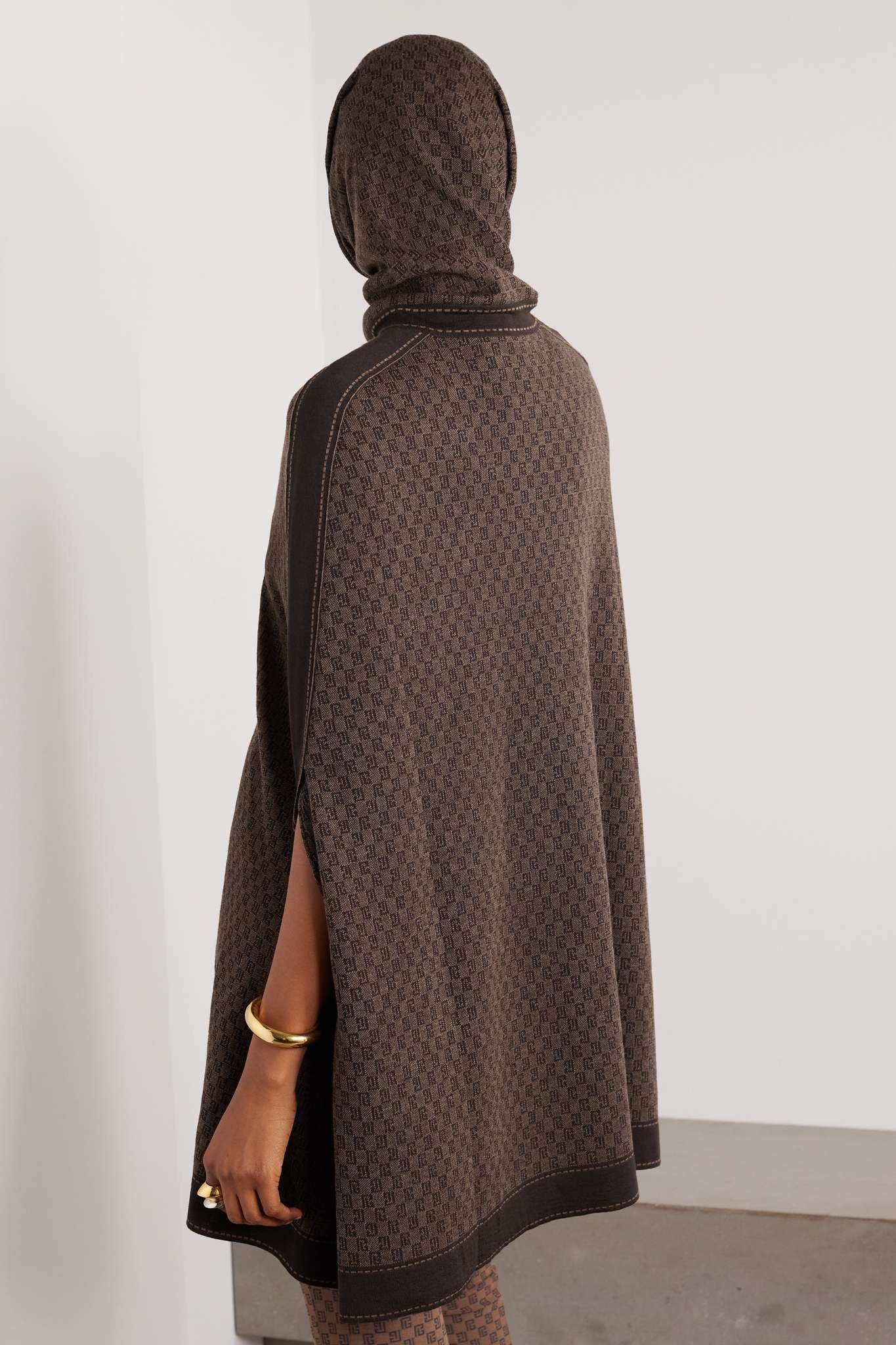 Hooded wool-jacquard cape - 3