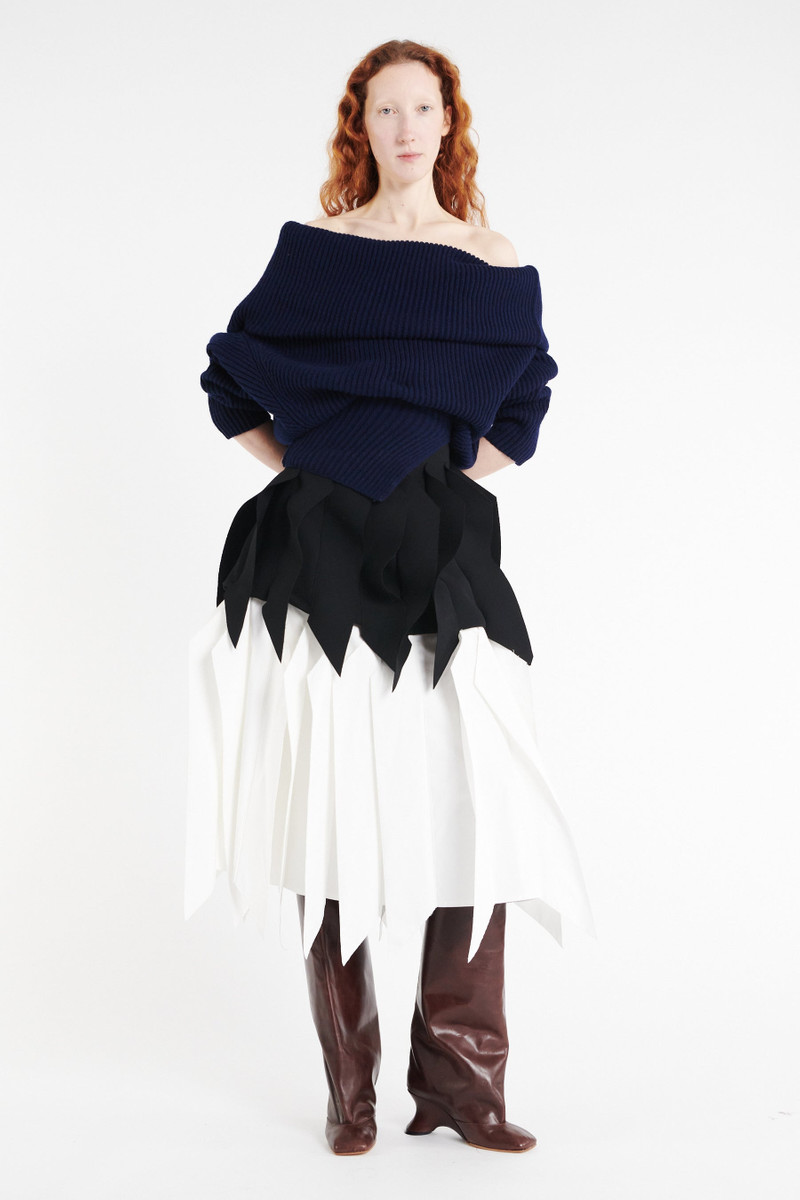 OFF SHOULDER RIBBED SWEATER NAVY 7
