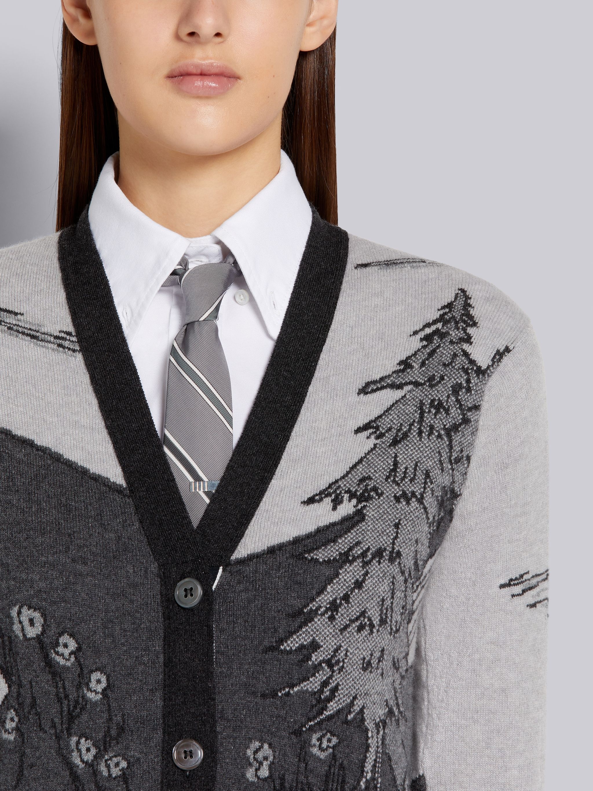 Fun-mix Grey Cashmere Bear and Fish Intarsia V-Neck Cardigan - 5