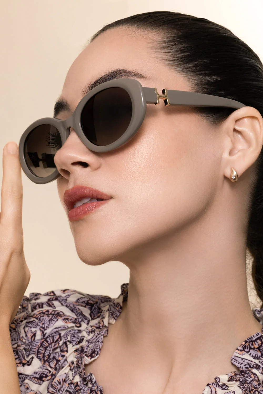 Timeless Oval Sunglasses - 1