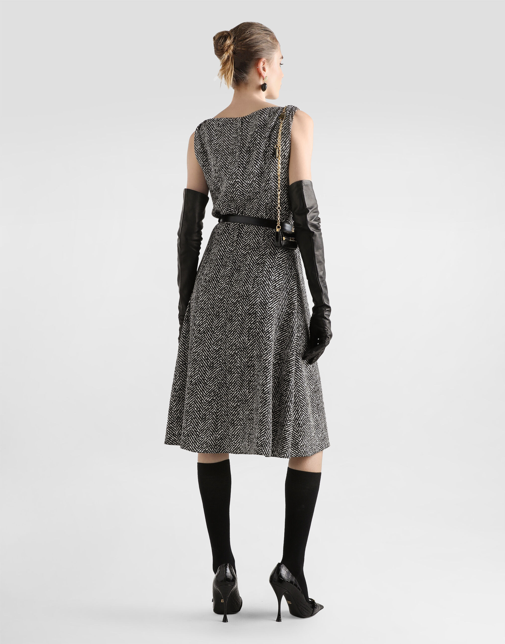 Heavy crêpe cocktail dress with chevron print - 3