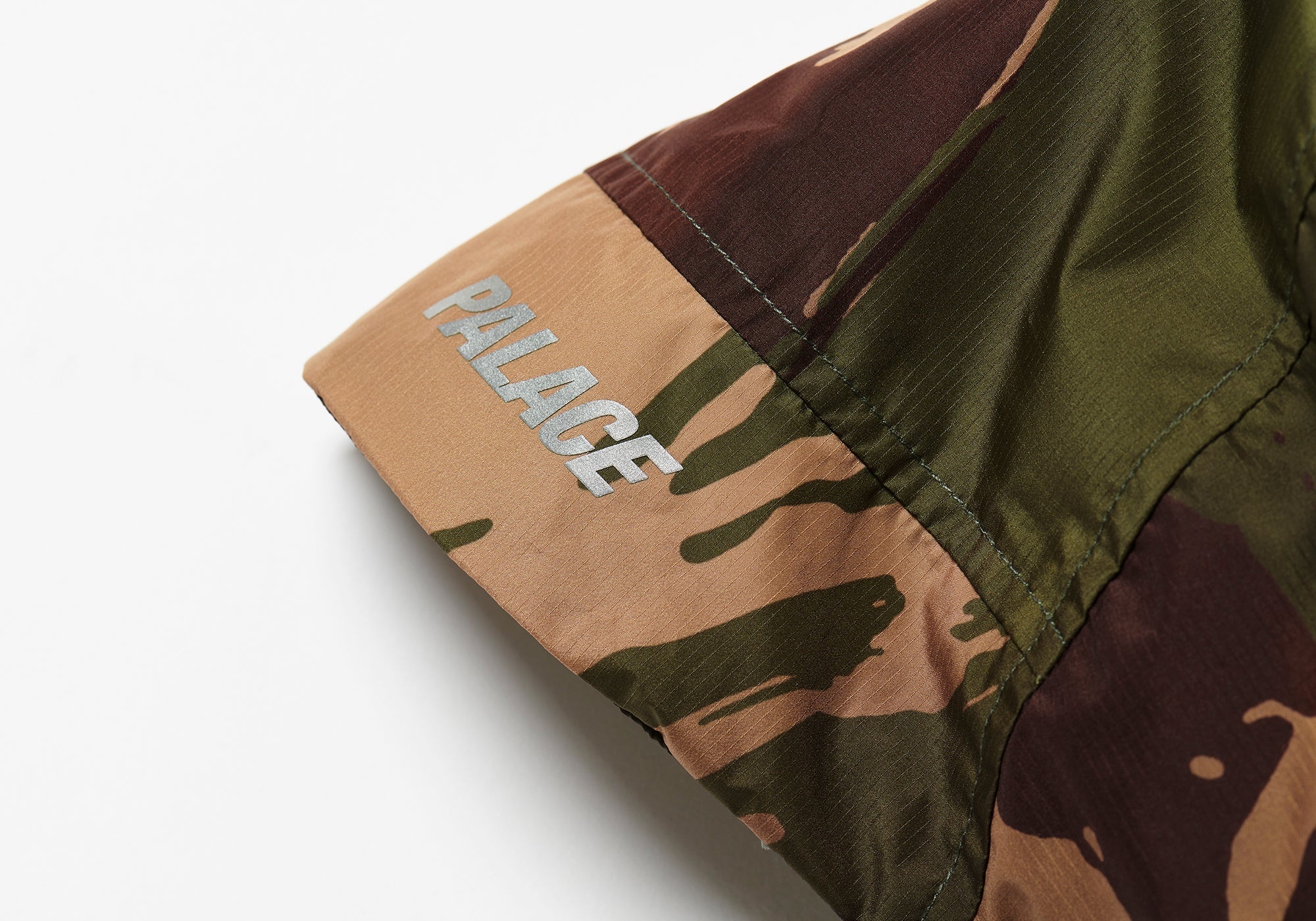 GORE-TEX INFINIUM LOFT JACKET CAMO - 14