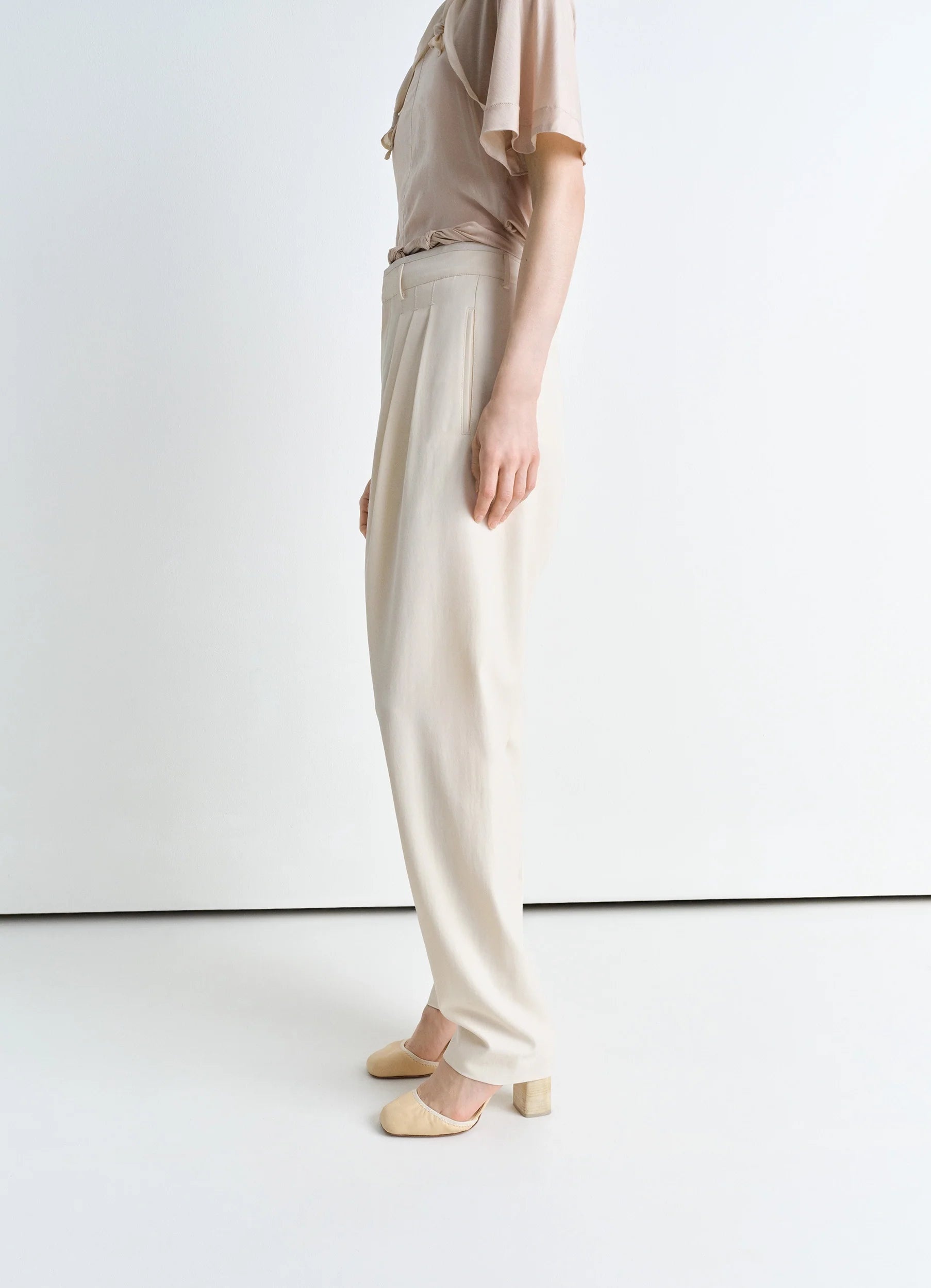 PLEATED TAILORED PANTS - 3