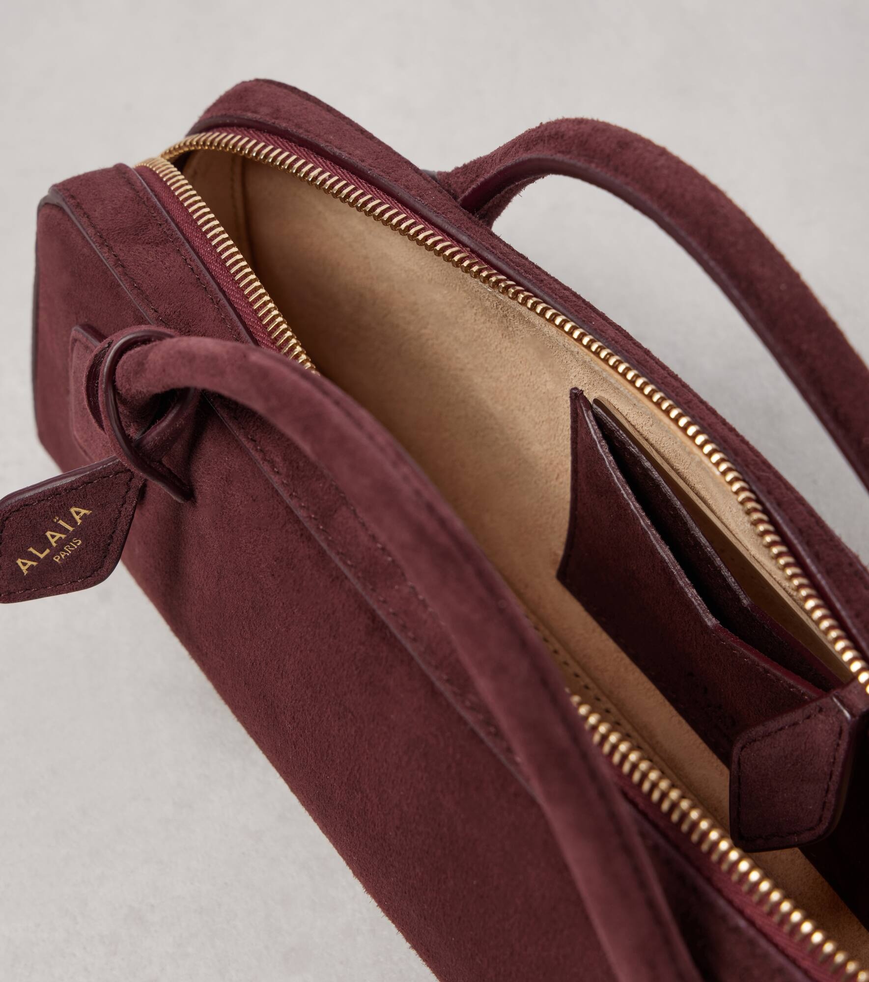 Le Teckel suede clutch - 3