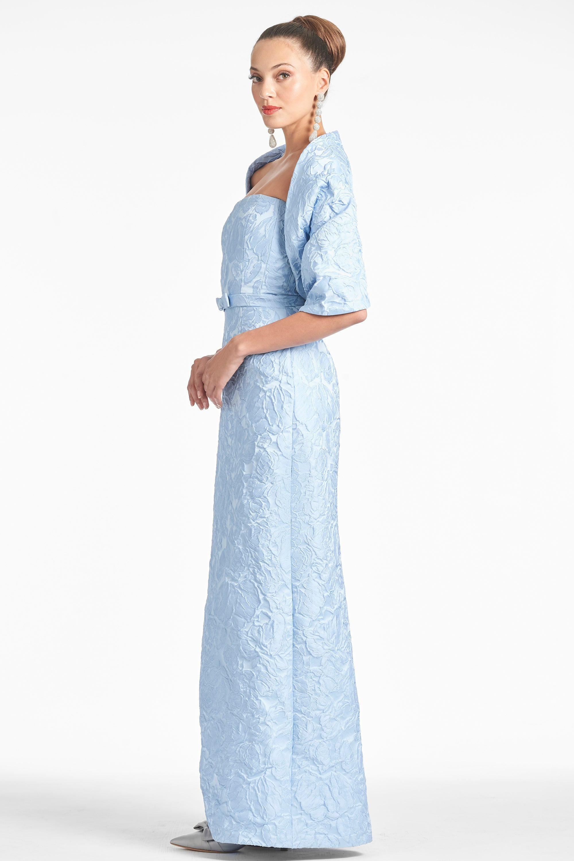 THE HUG SHAWL - ICE BLUE JACQUARD CLOQUE - 4