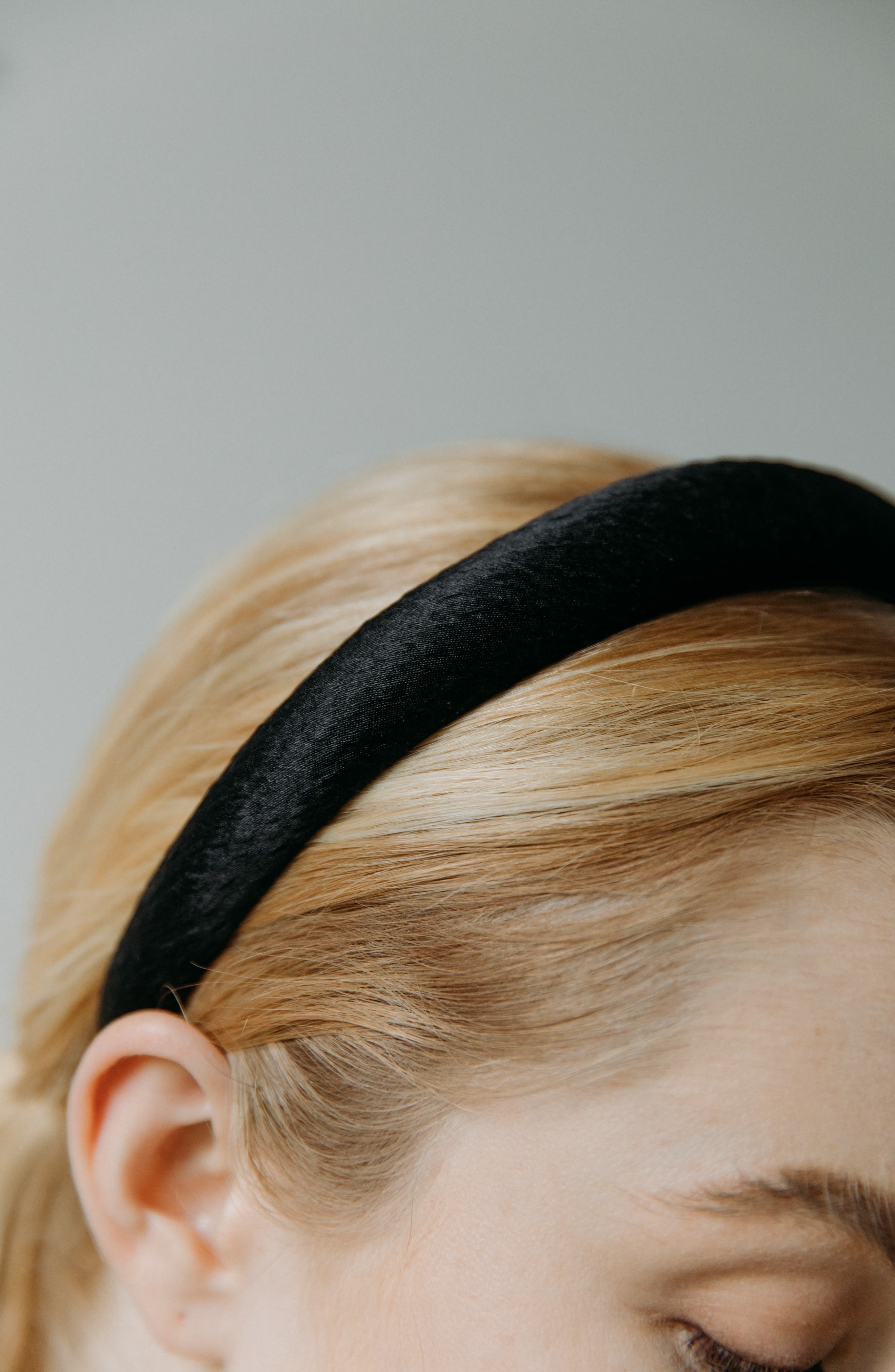 Jennifer Behr Tori Hammered Silk Headband in Black at Nordstrom - 4