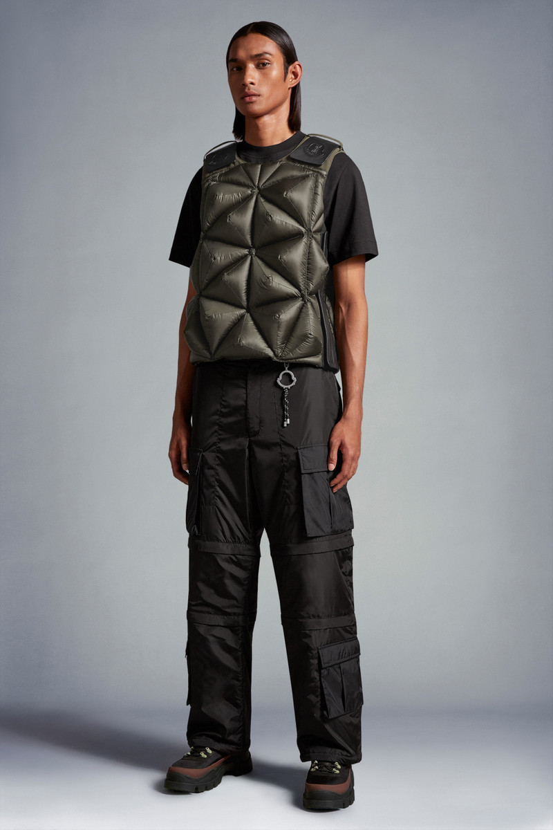 Moncler Holly Down Vest outlook
