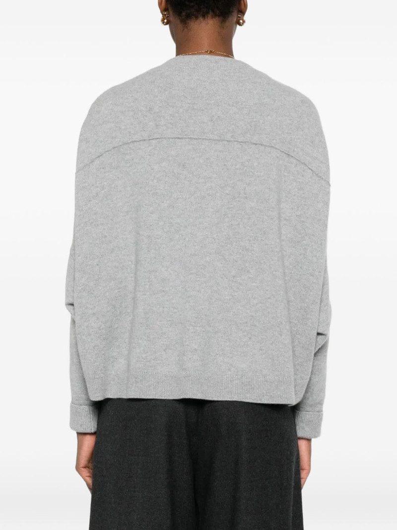 round-neck long-sleeve sweater 4