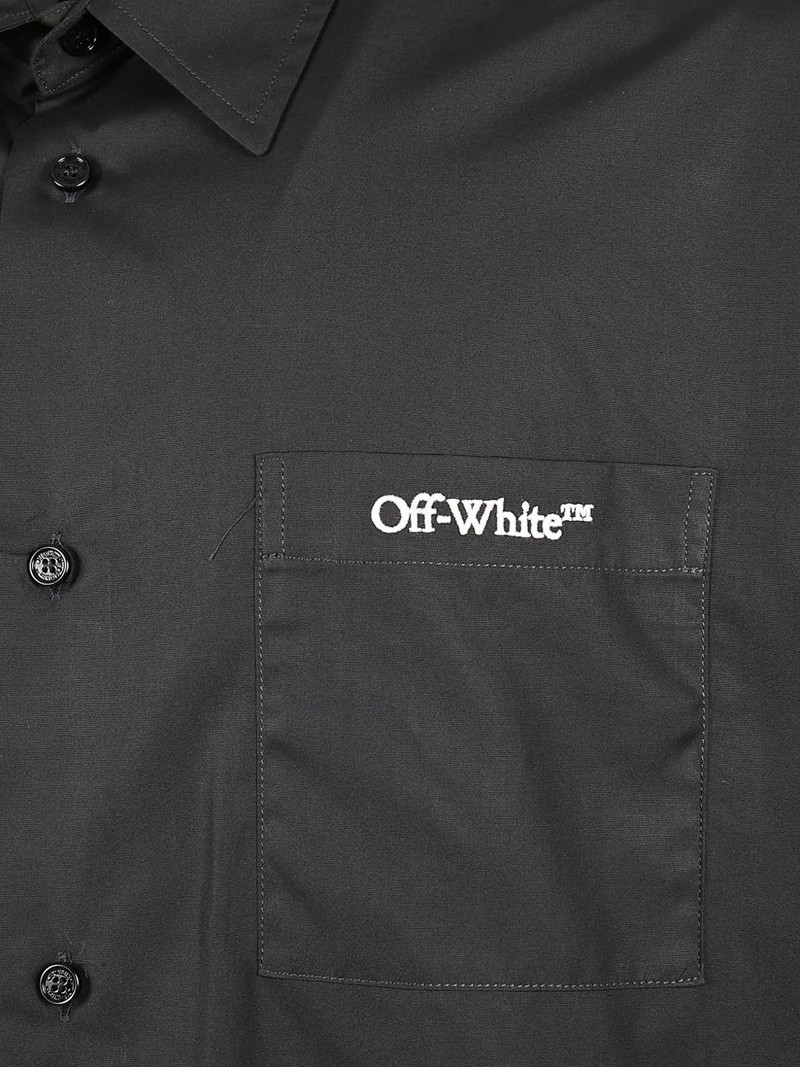 logo-embroidery rear-graphic shirt 3