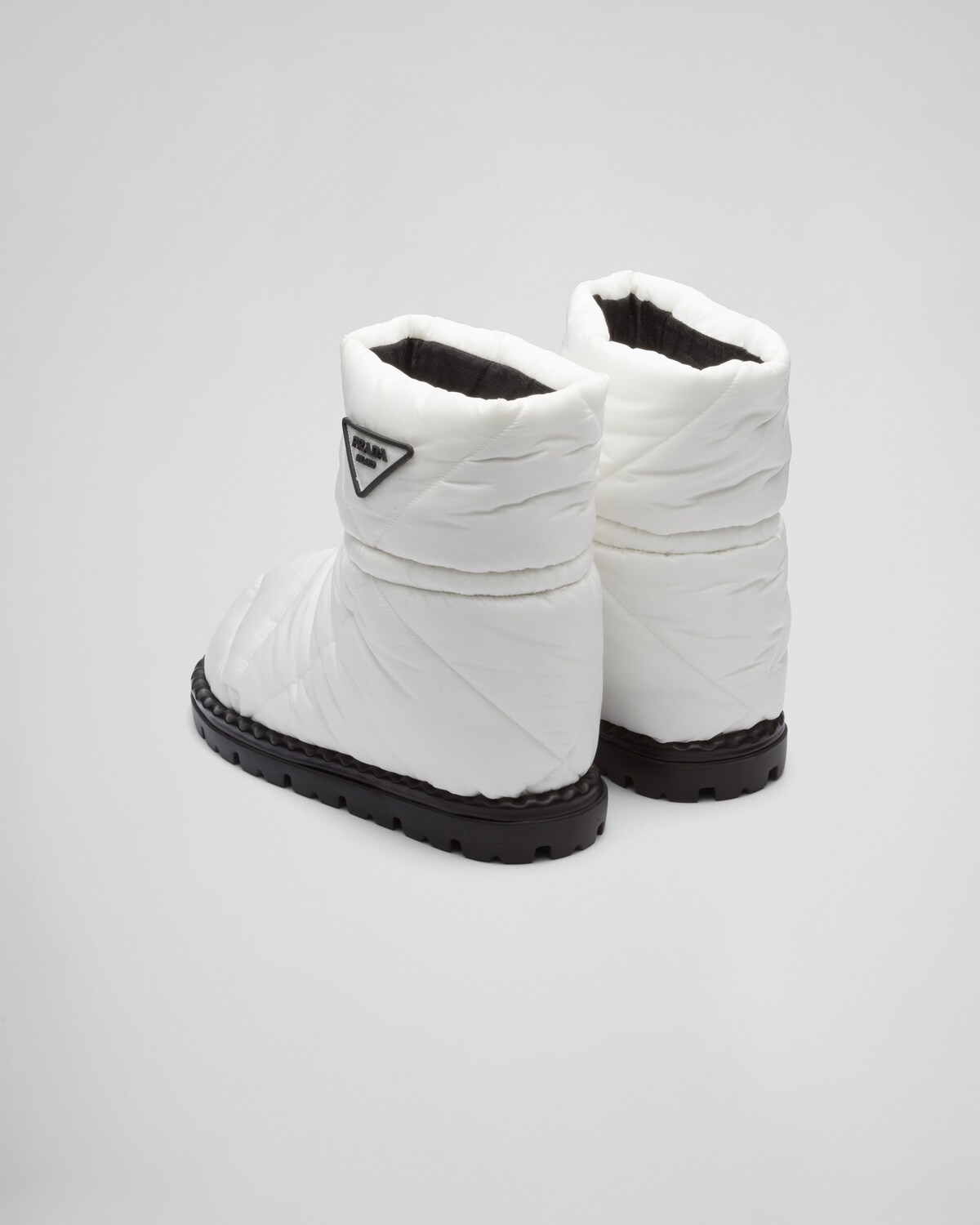 Padded nylon booties - 3