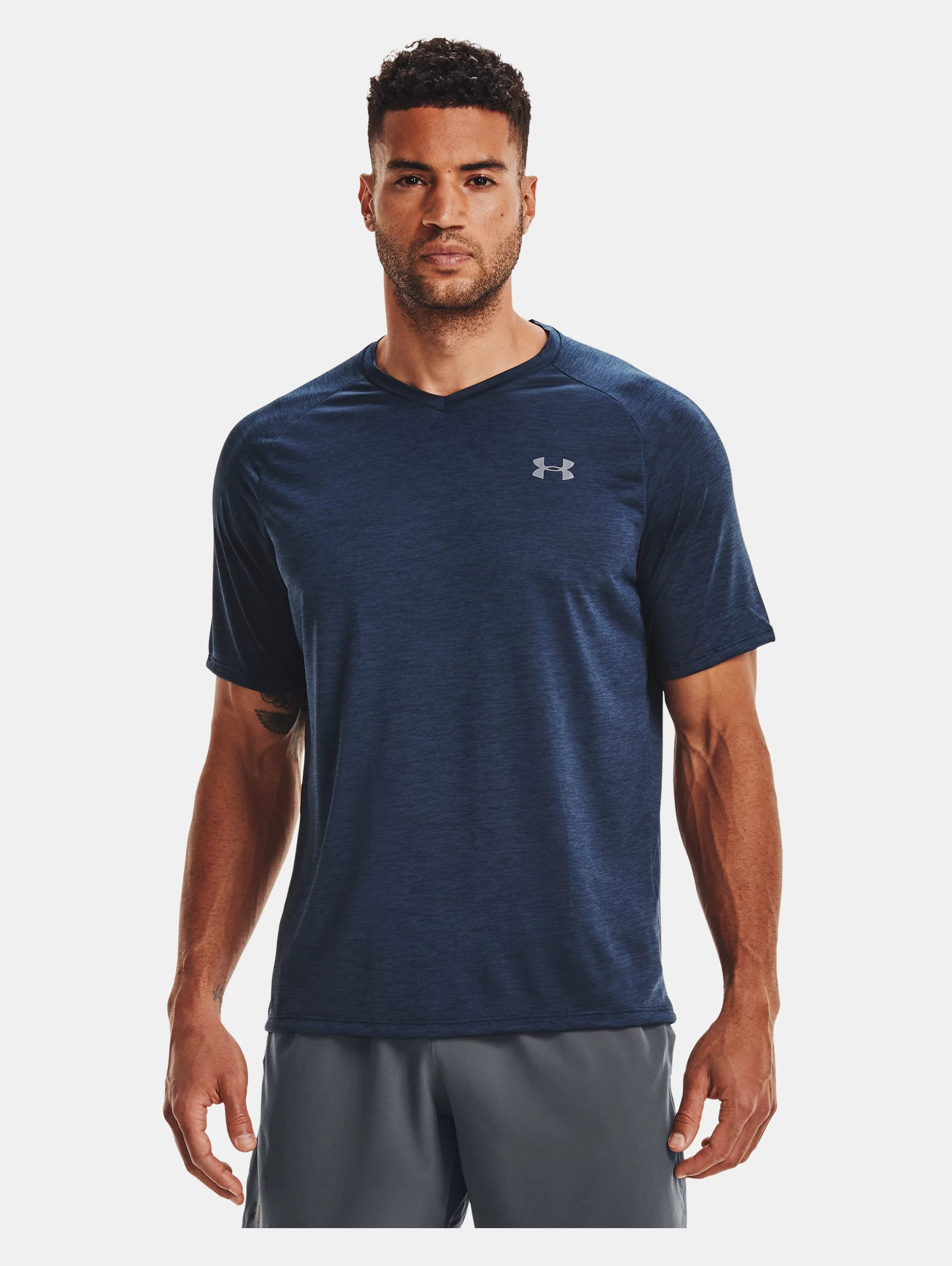 Men's UA Tech™ V-Neck Short Sleeve - 2