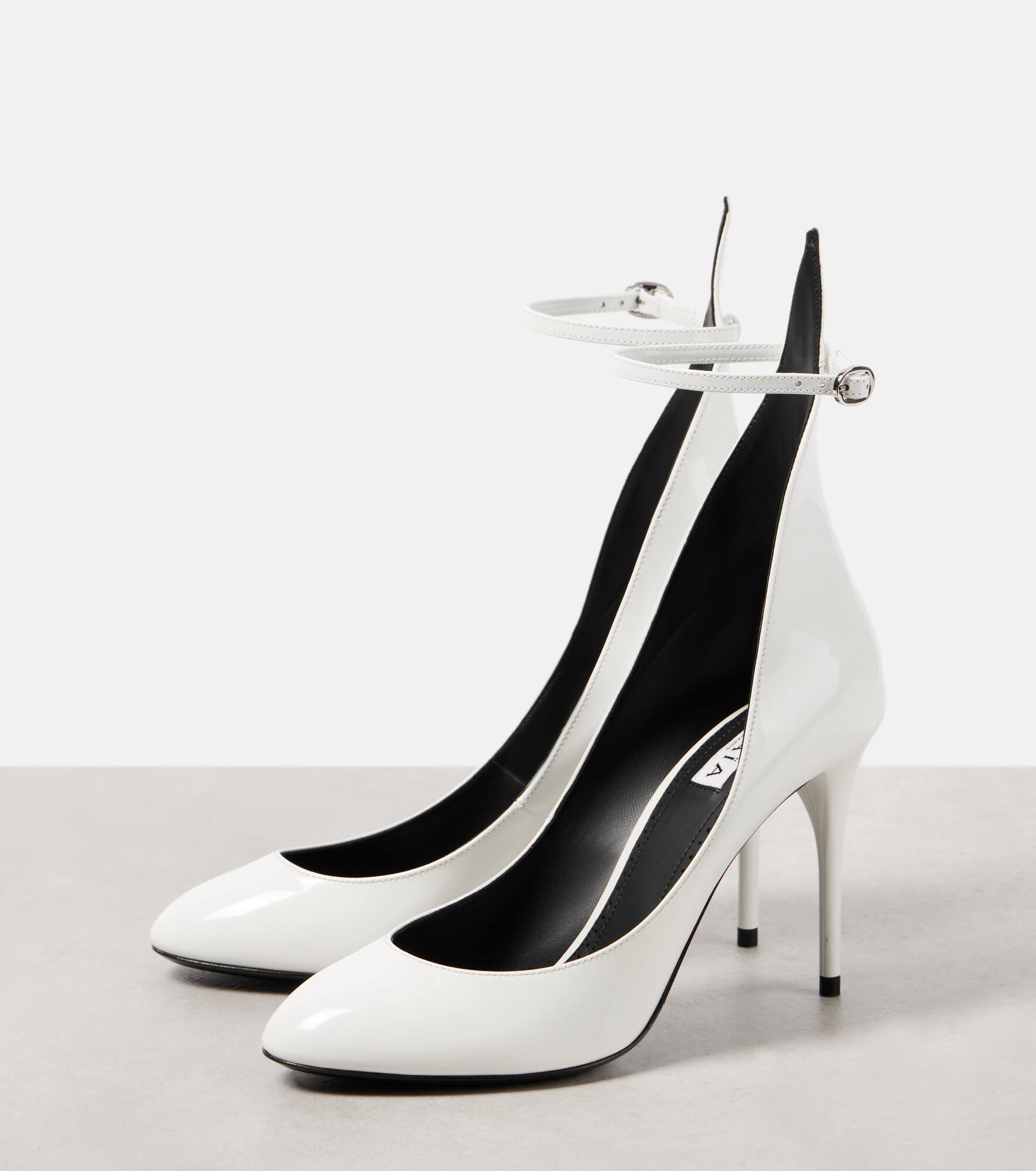 Décolleté 90 patent leather pumps - 4