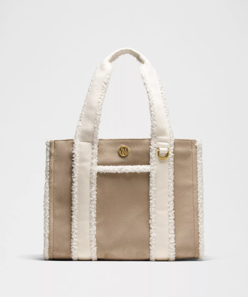 Boxy Tote Bag 10L *Faux Shearling Trims 1