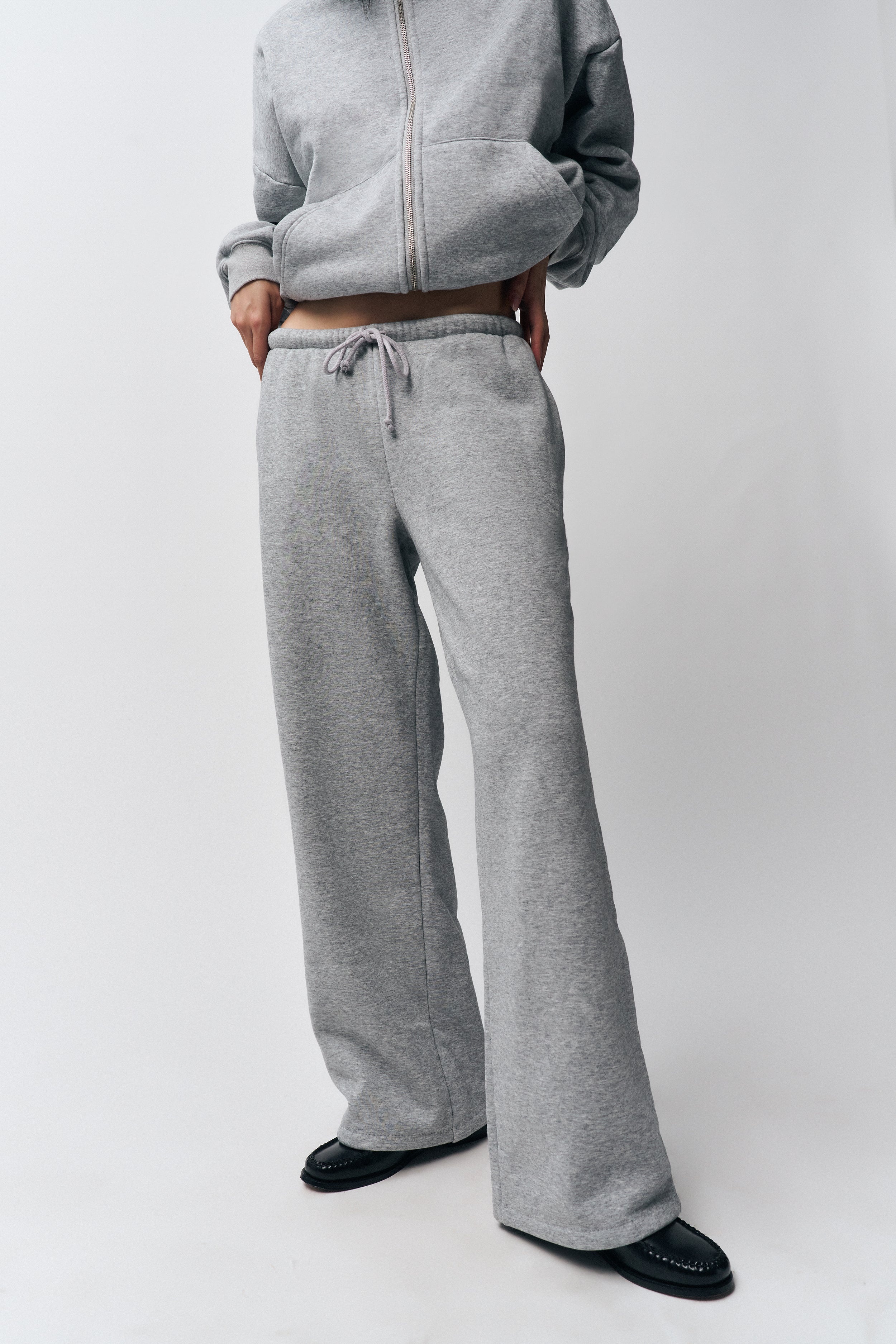 RELAXED DRAWSTRING SWEATPANT - 1