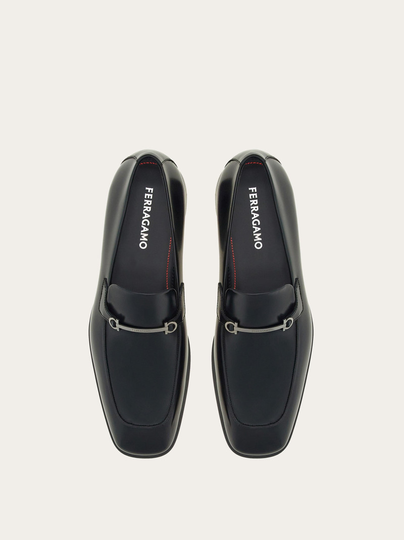 FERRAGAMO Moccasin with Gancini ornament outlook