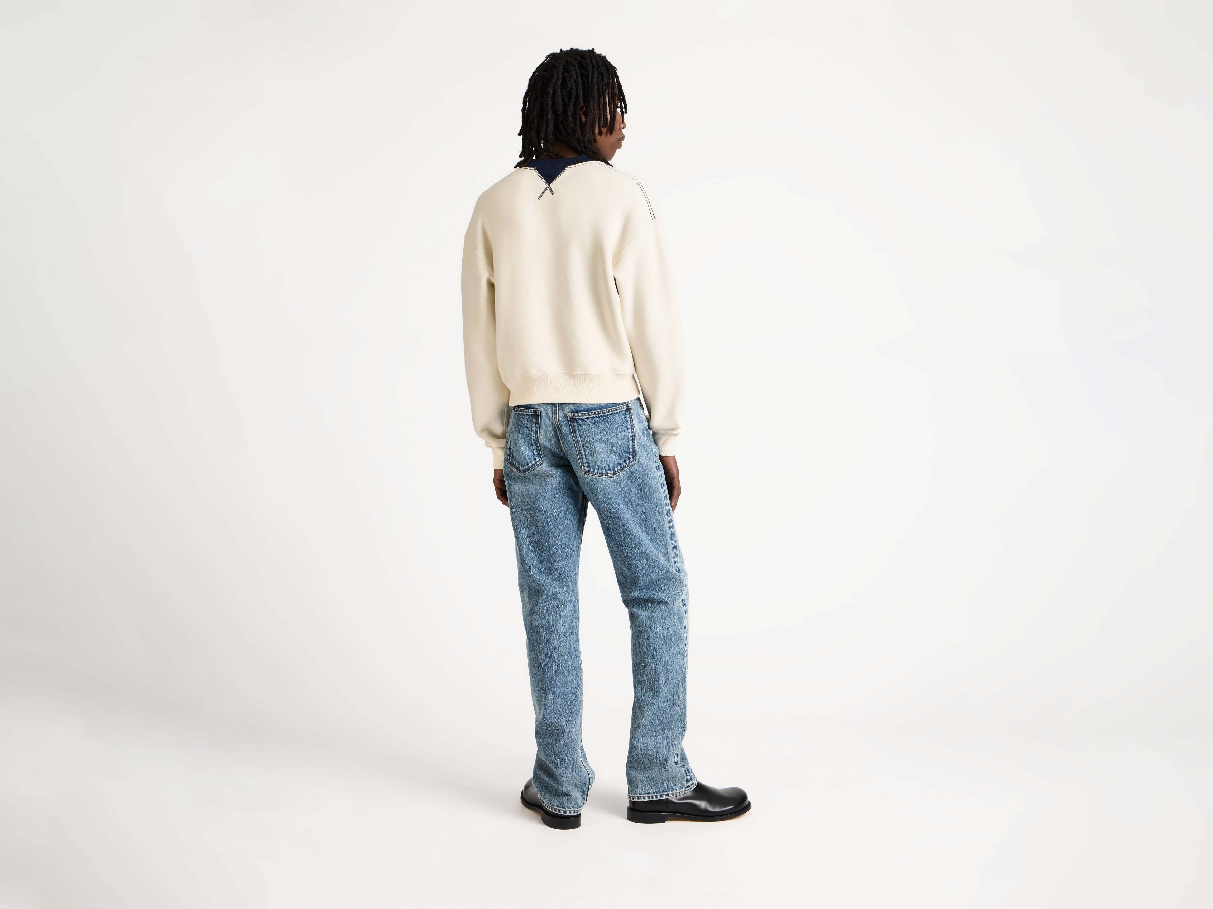 CONTRAST COLLAR SWEATSHIRT IN ECRU & NAVY - 3