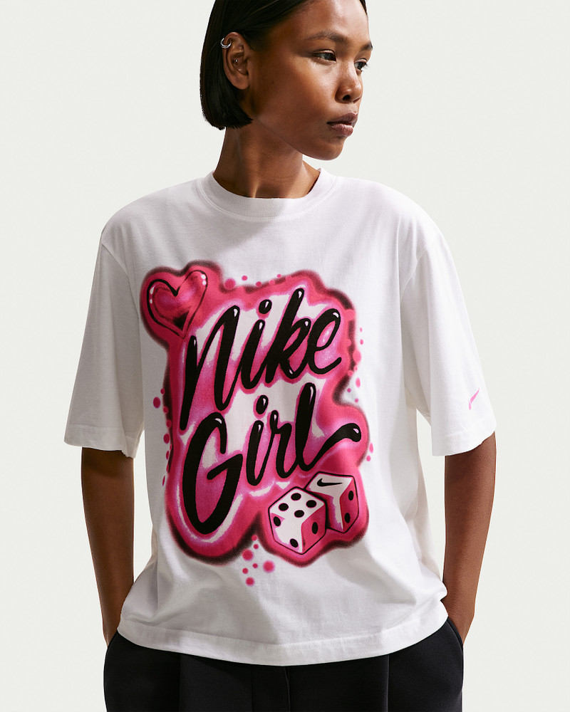 Nike Sportswear Essentials Women's Boxy T-Shirt 1