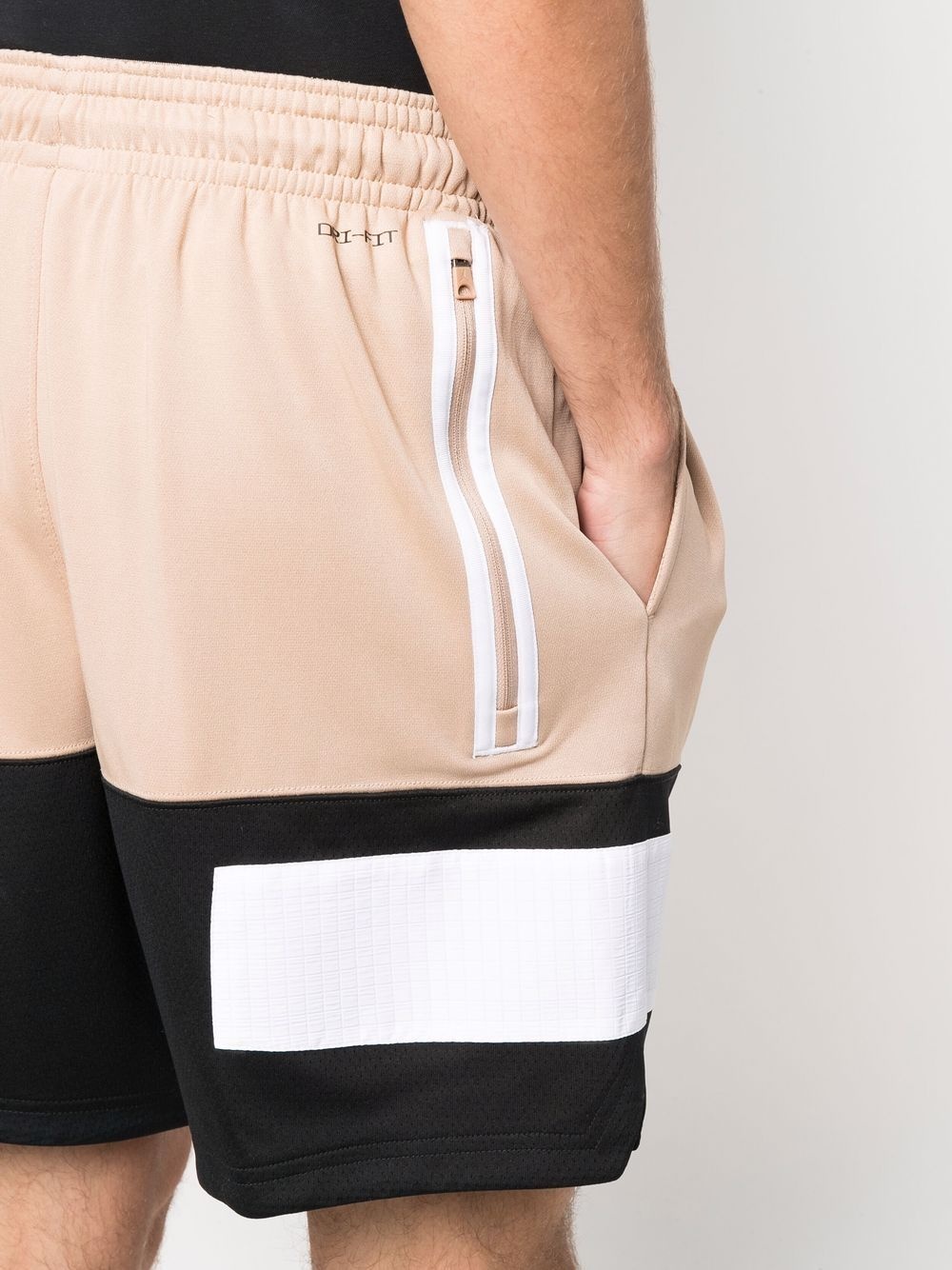 colour-block oversized track shorts - 5