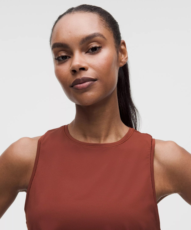 Lightweight Waist-Length Running Tank Top 4